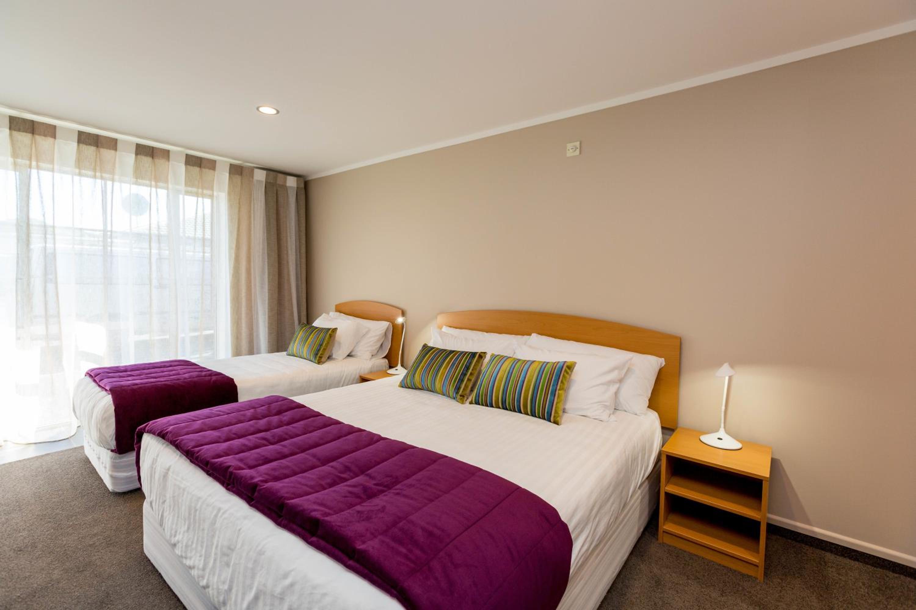 Executive Studio with Spa Bath  - Photo 2