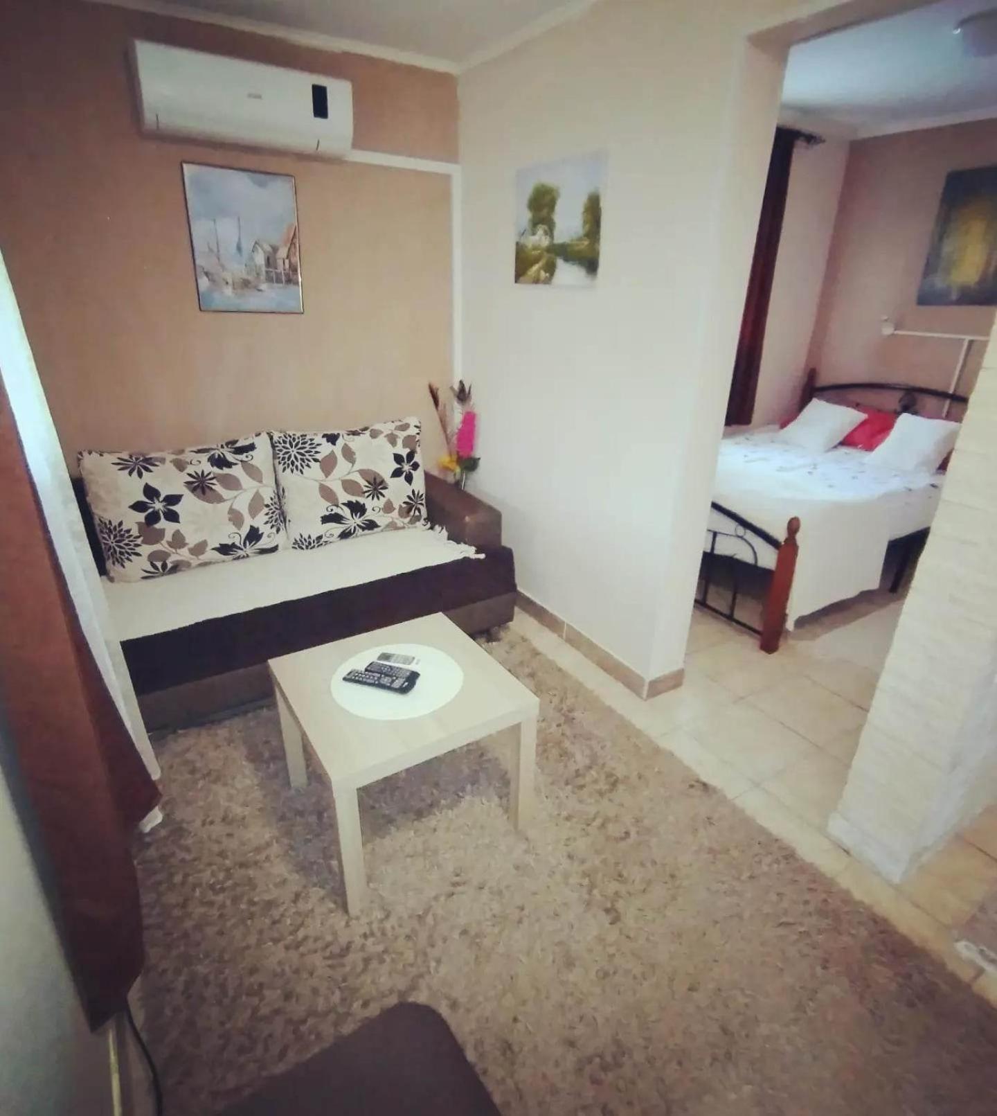 Apartment - Ground Floor photo 1
