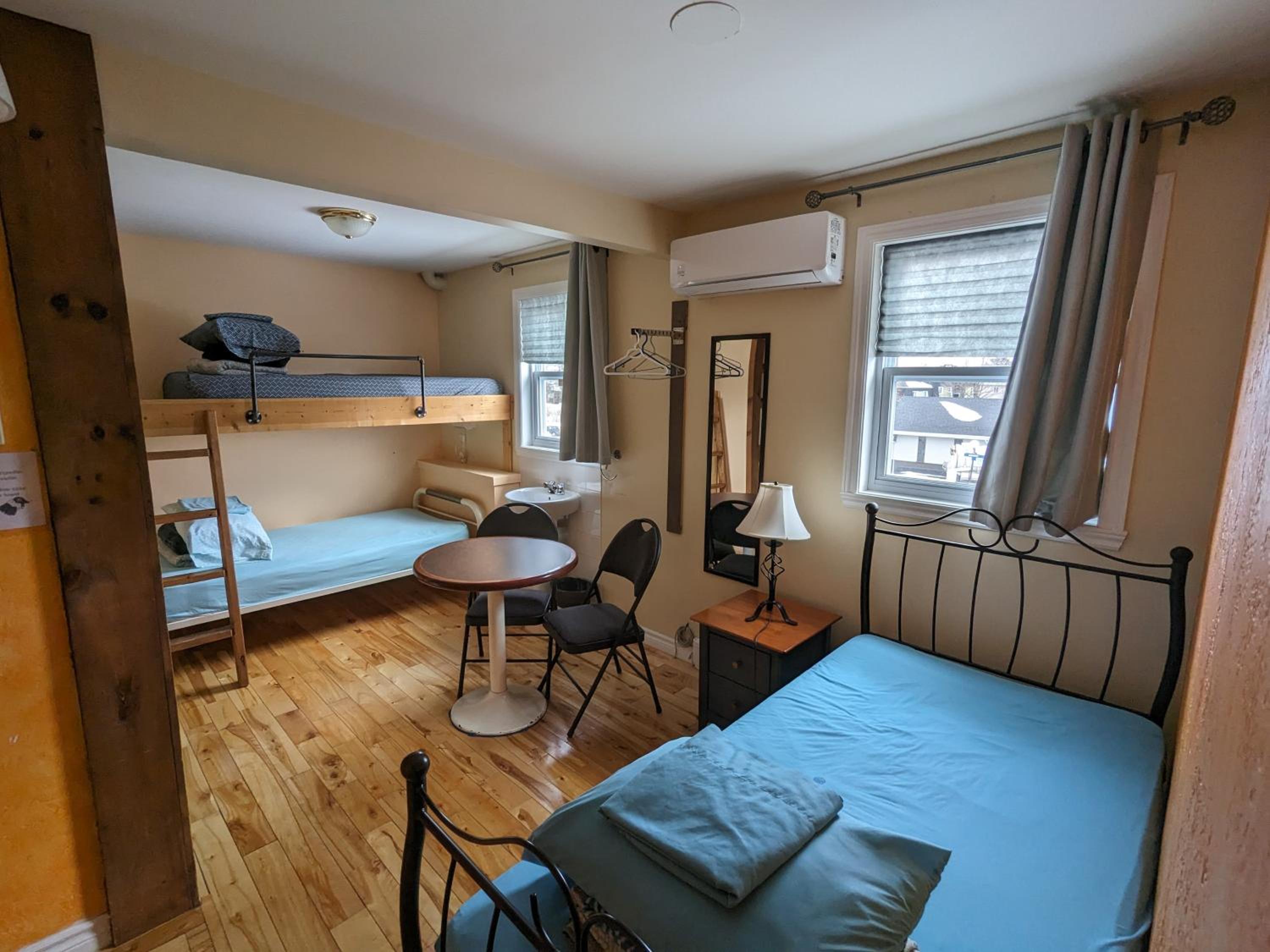 Superior Twin Room photo 2