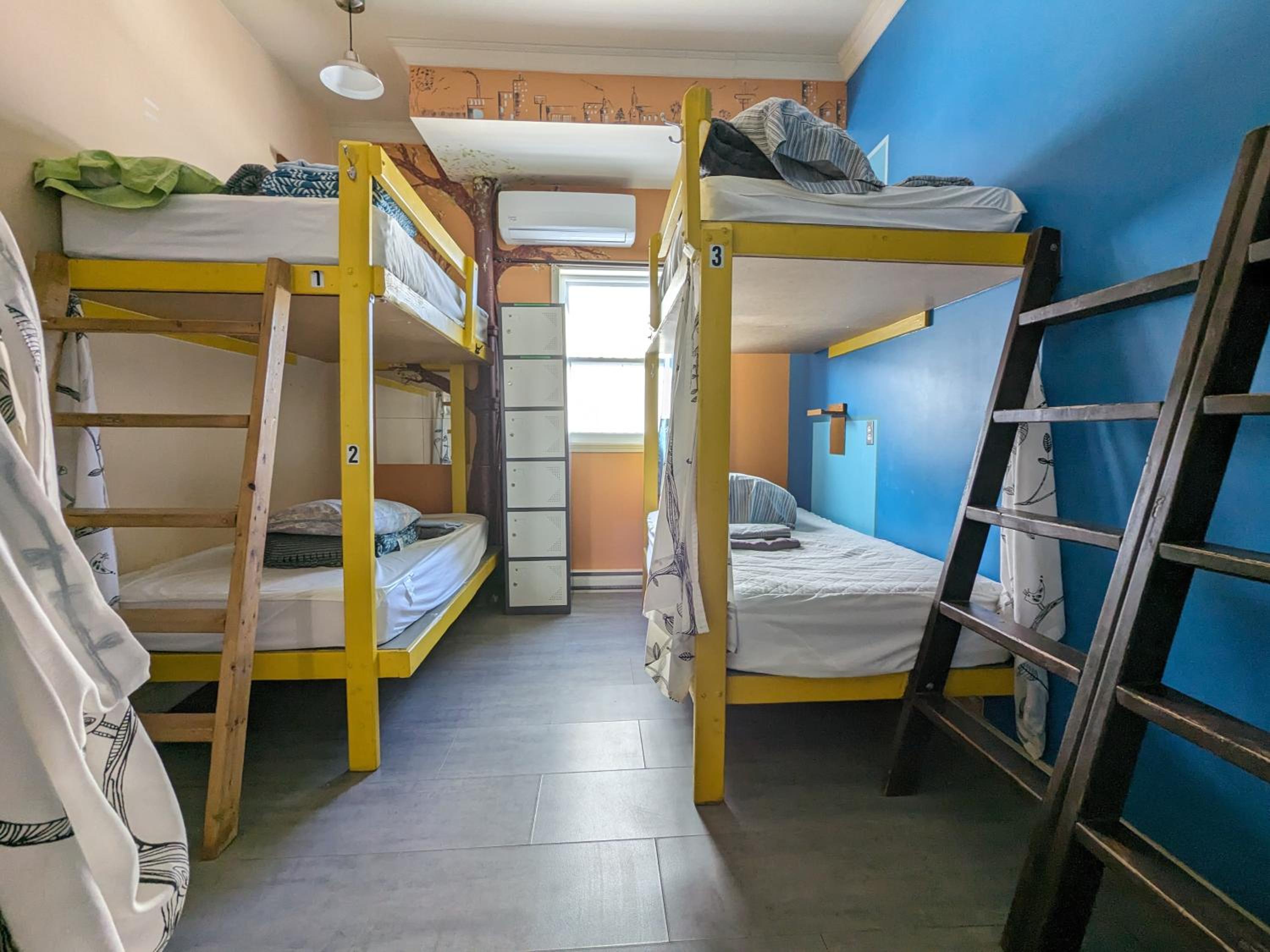 Bed in 6-Bed Dormitory Room photo 2