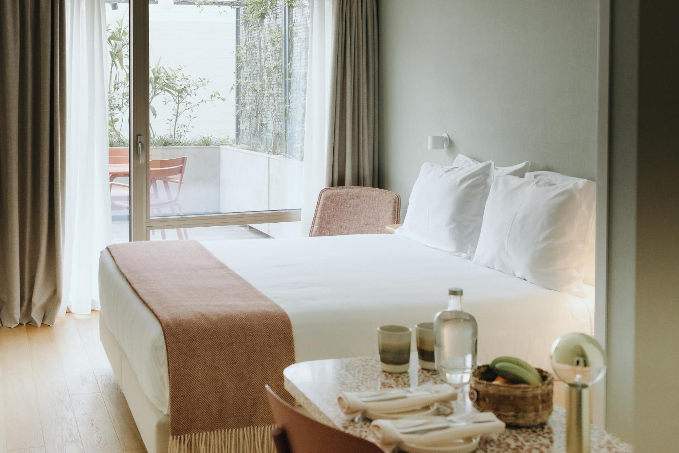 Double Room with Terrace - Photo 3