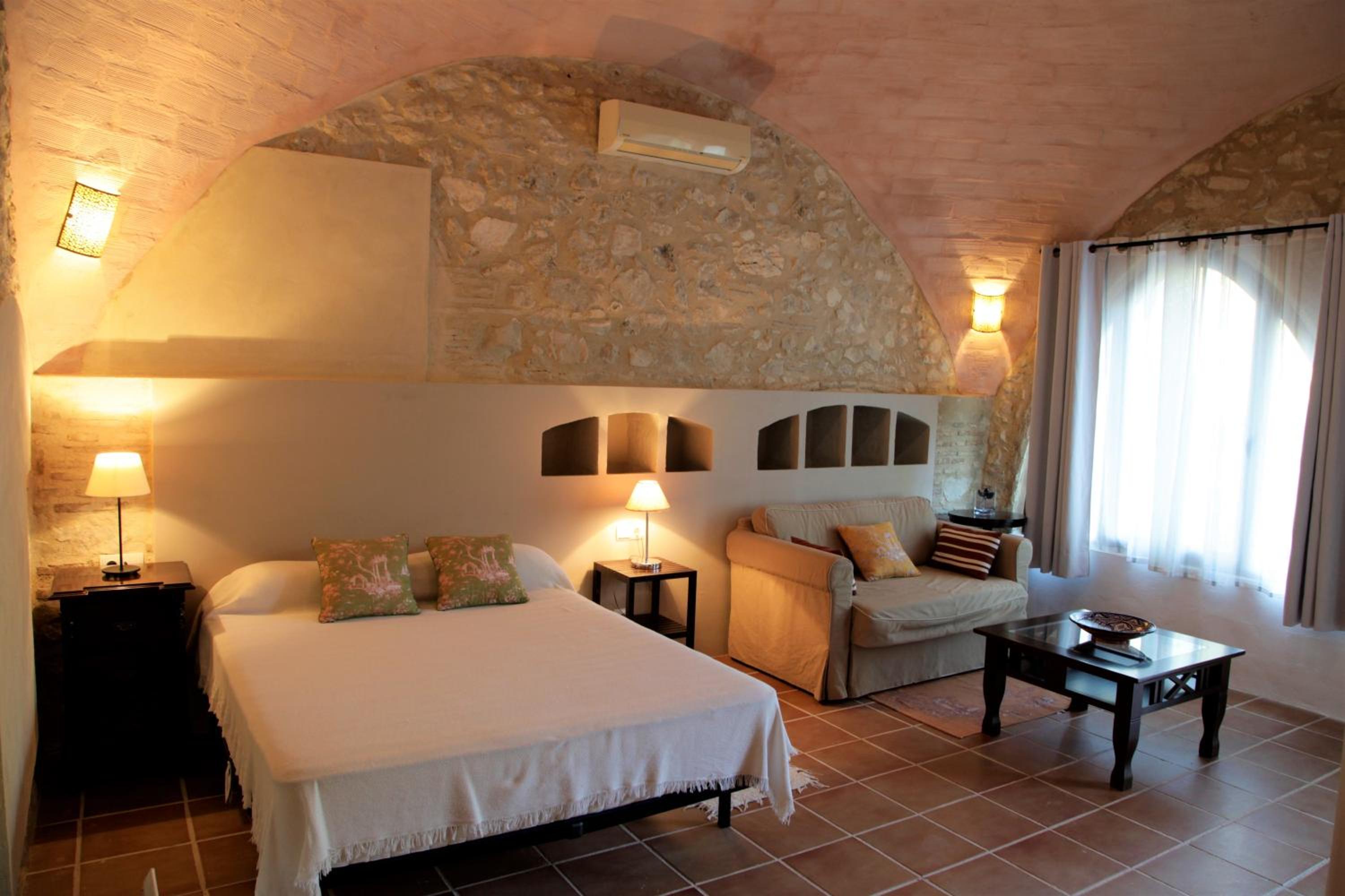 Double Room with Private Bathroom photo 2