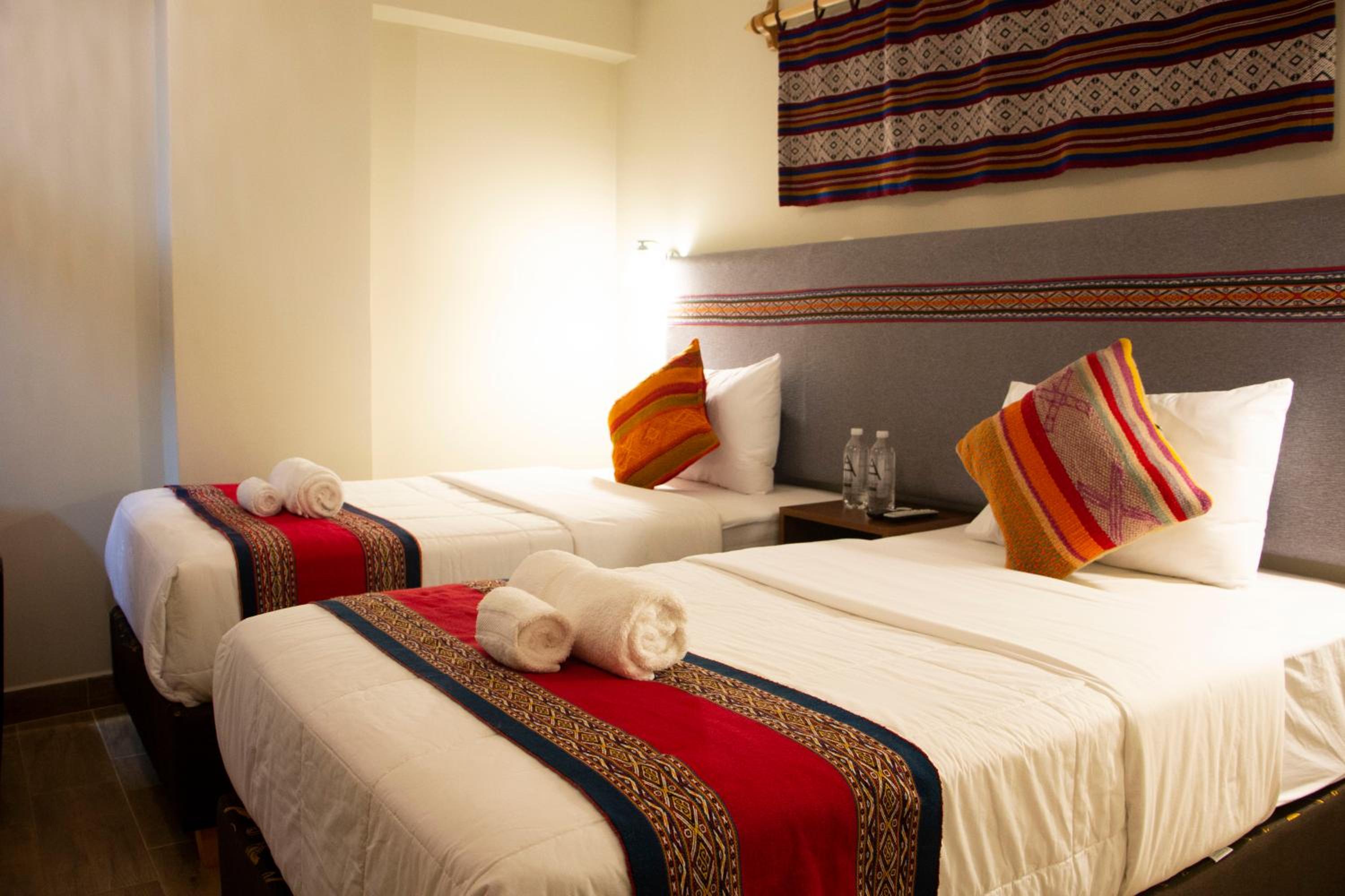 Deluxe Double or Twin Room with Mountain View