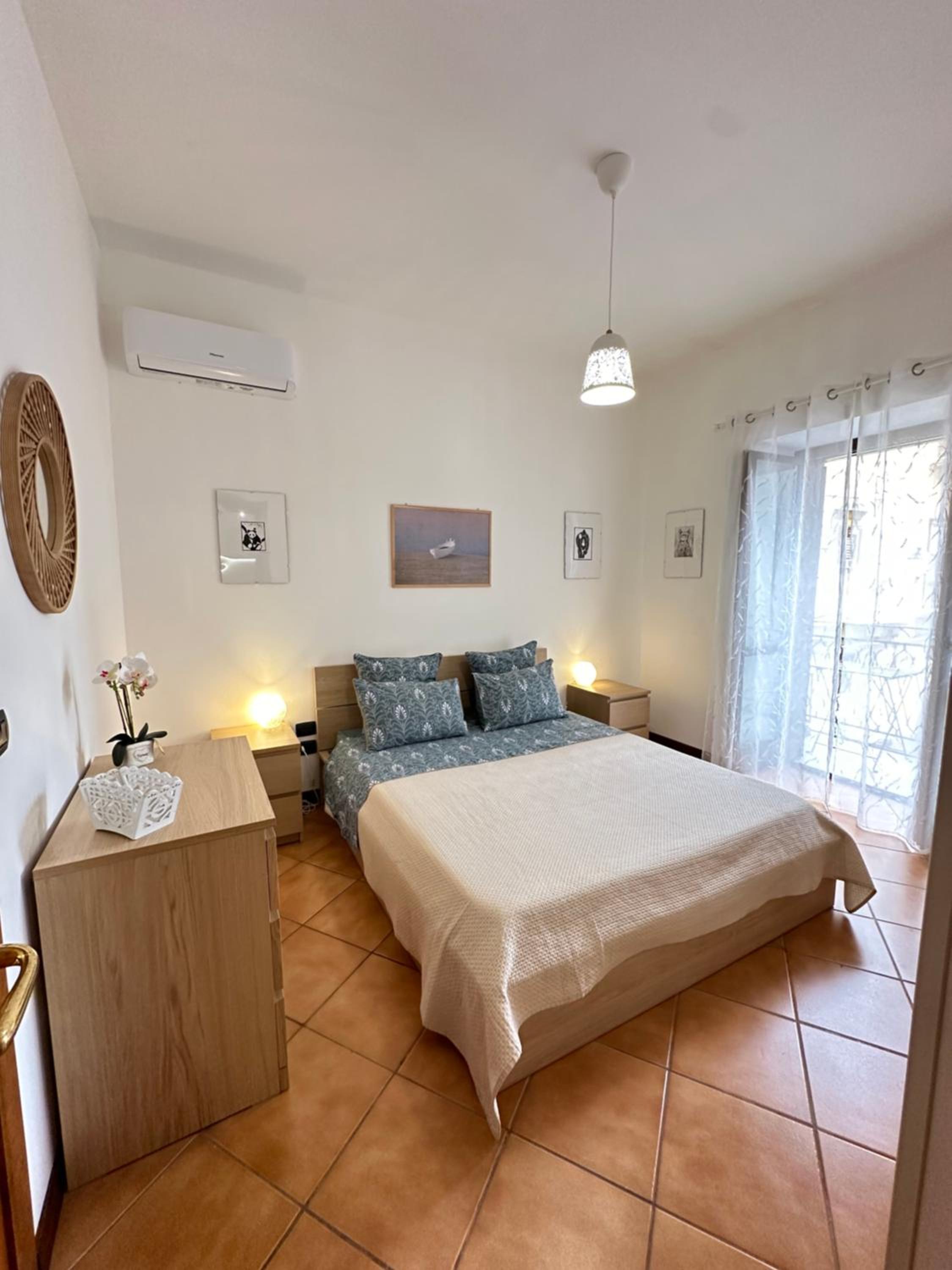One-Bedroom Apartment - City View