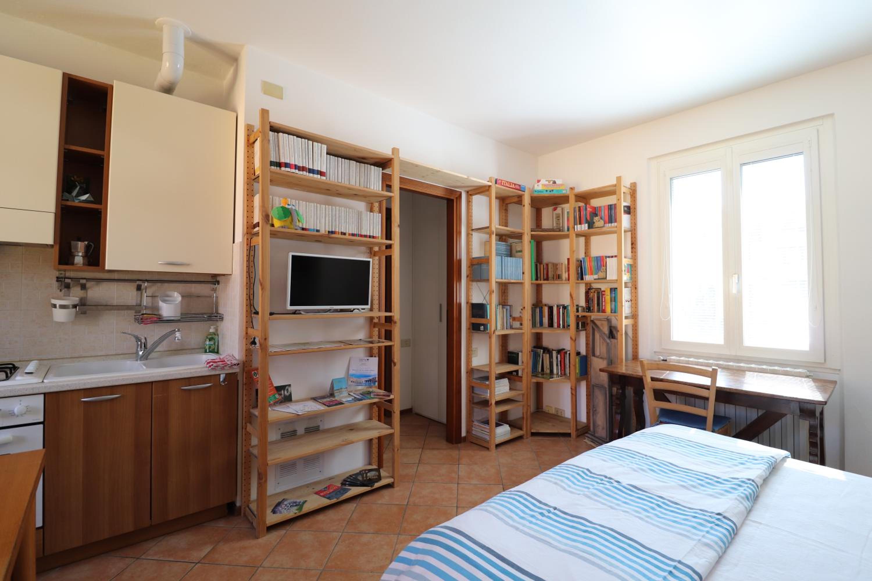 Double Room With Private Bathroom photo 2