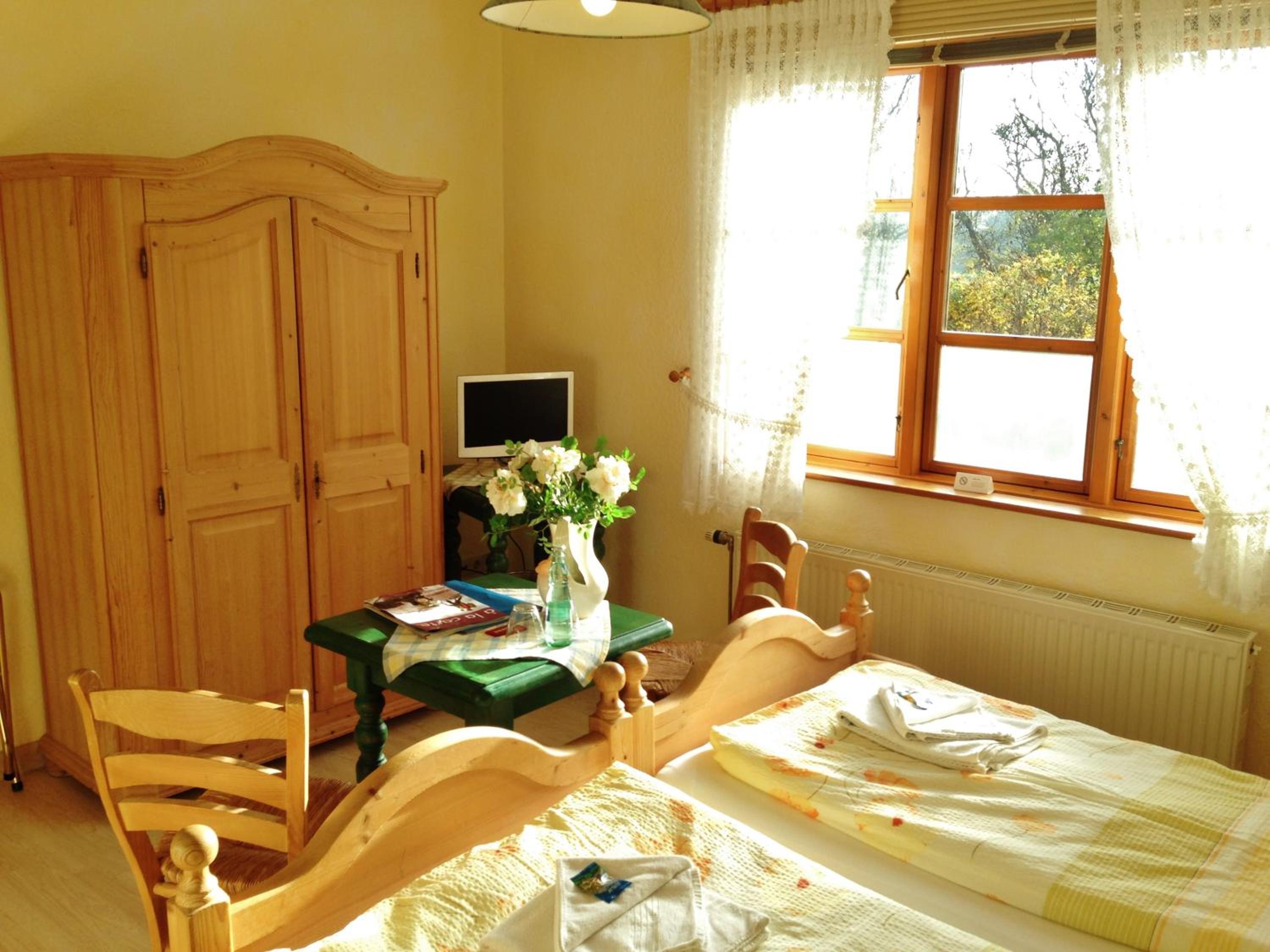 Double Room - Photo 12
