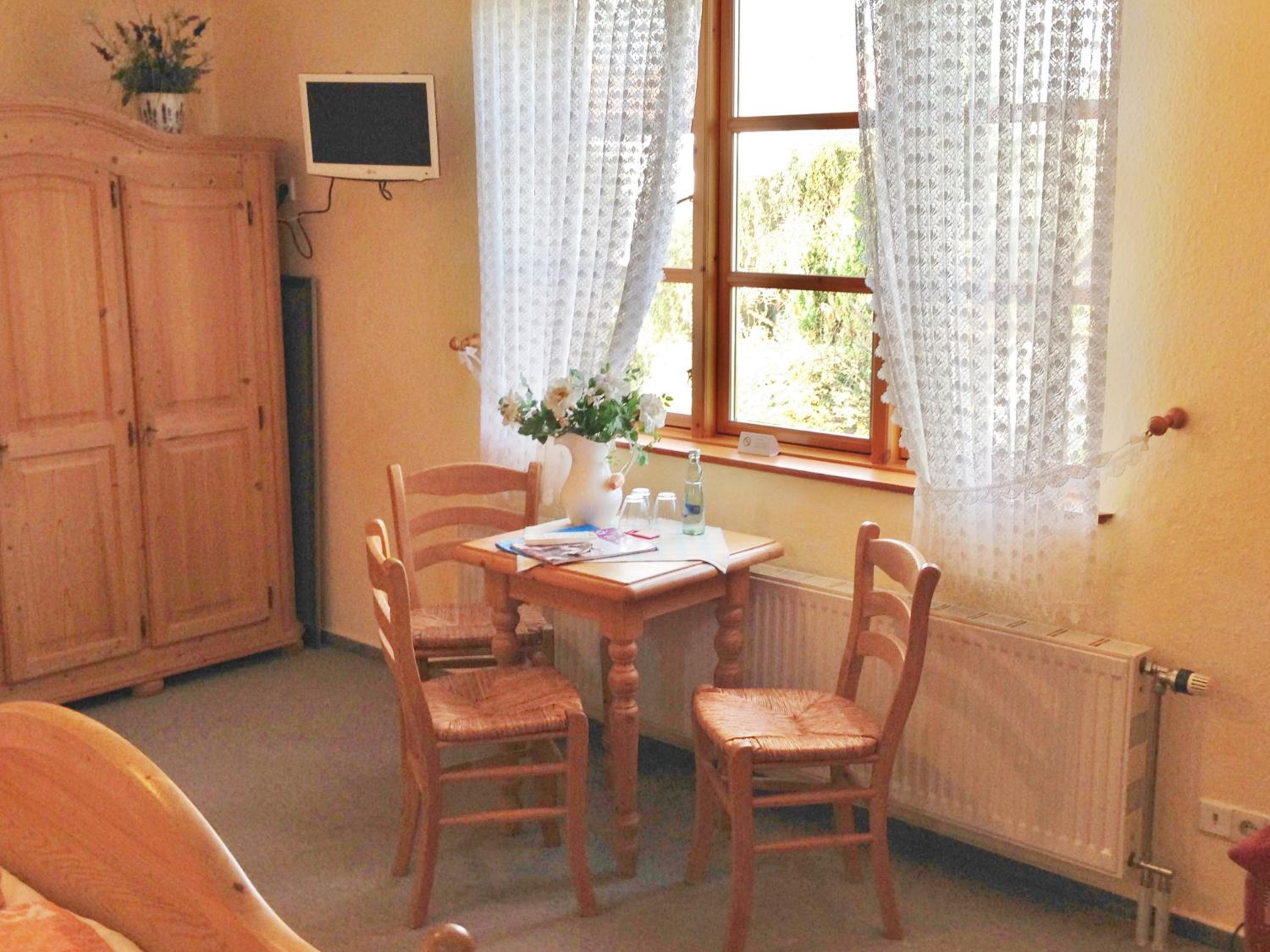 Triple Room - Photo 9