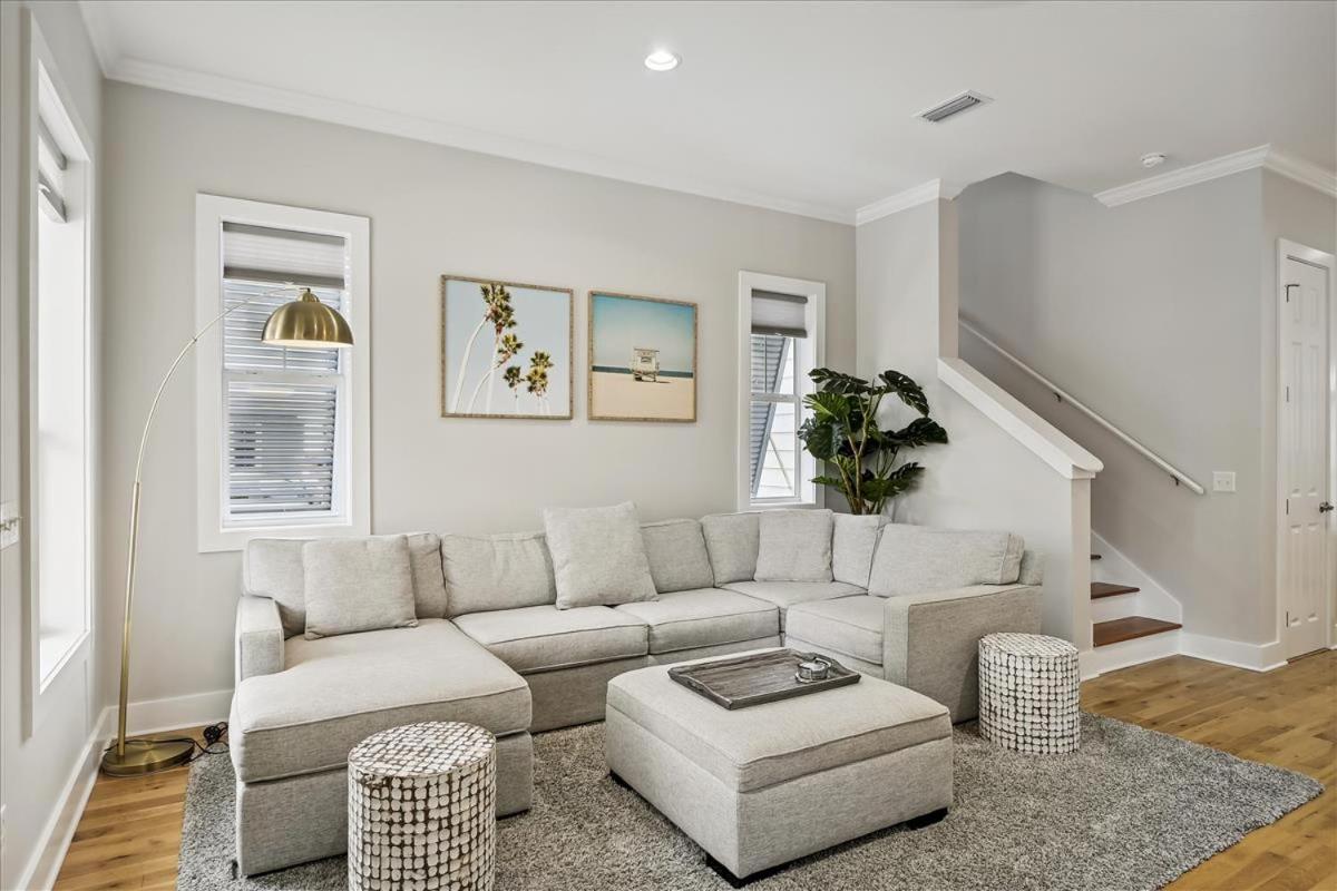 Four-Bedroom House photo 1