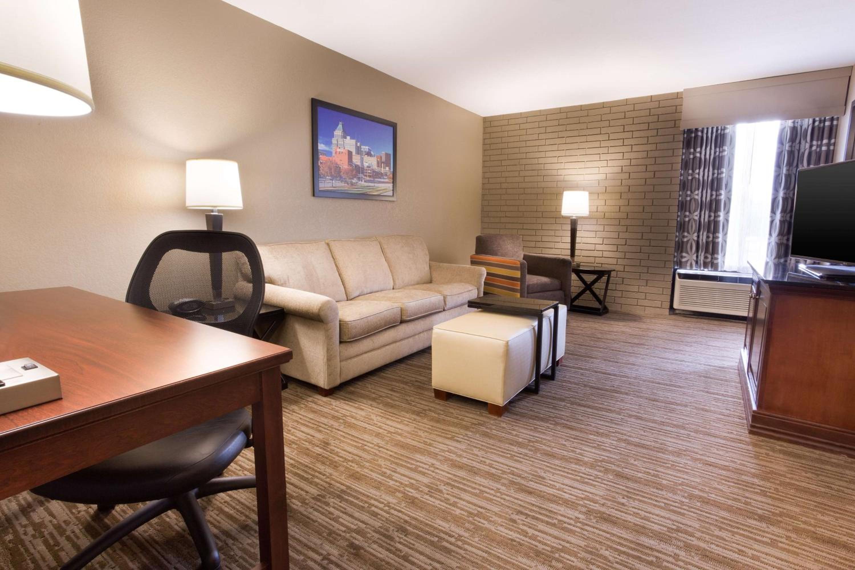 King Suite with Sofa Bed photo 1