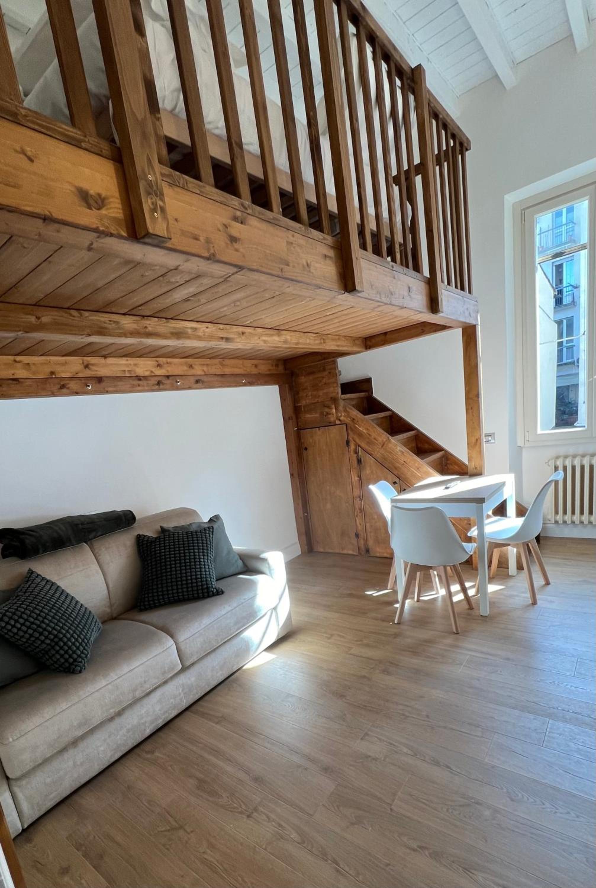 One-Bedroom Apartment