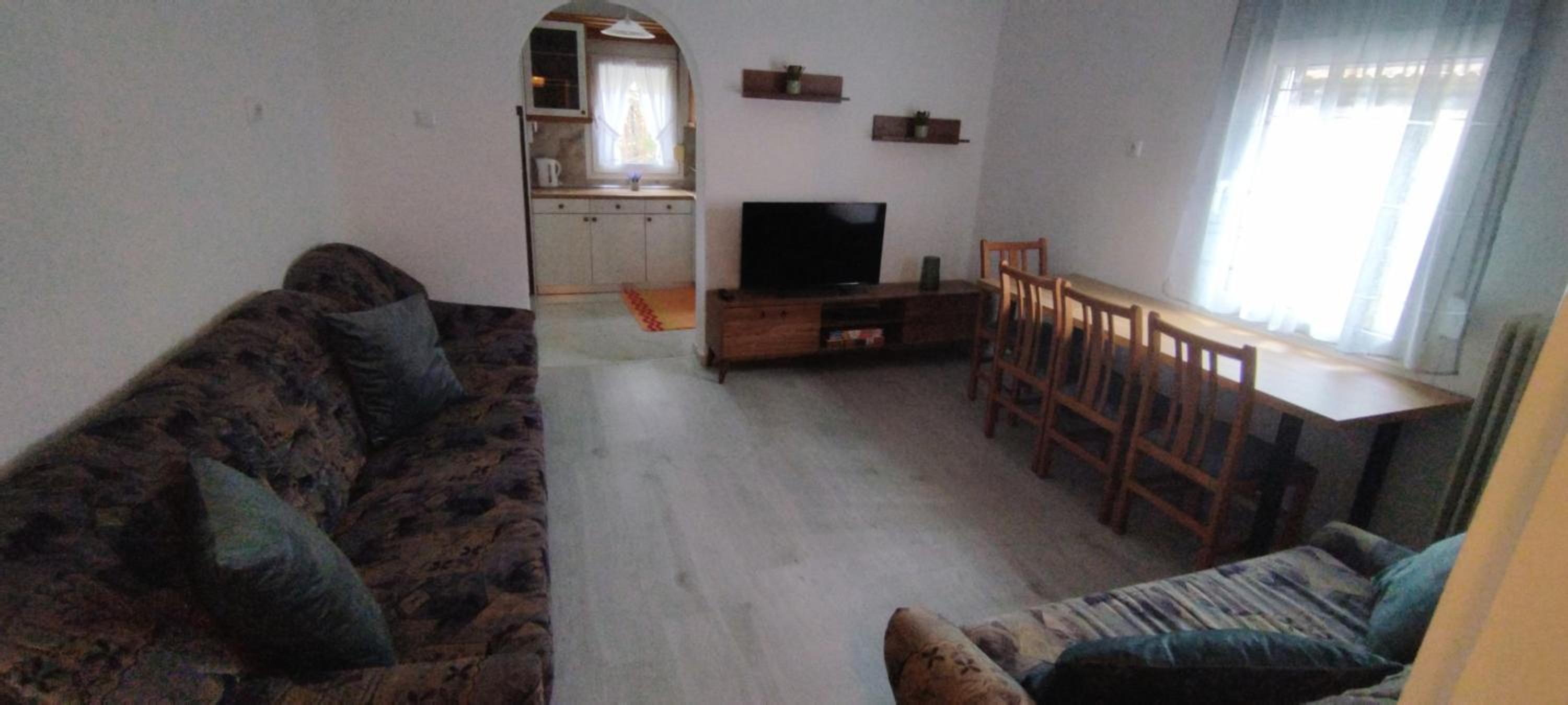Three-Bedroom Apartment photo 1