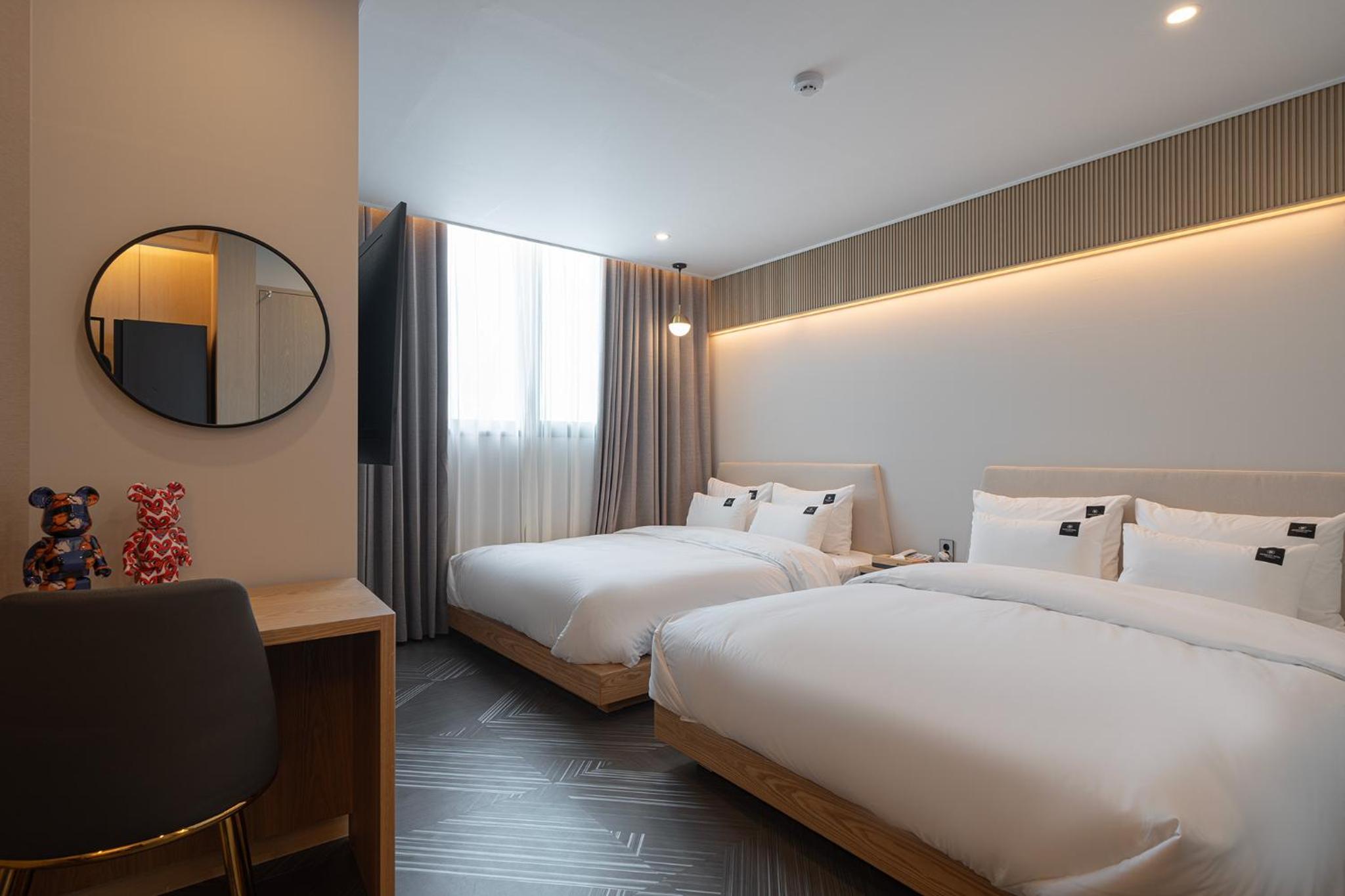 Suite Double Twin - Photo 1