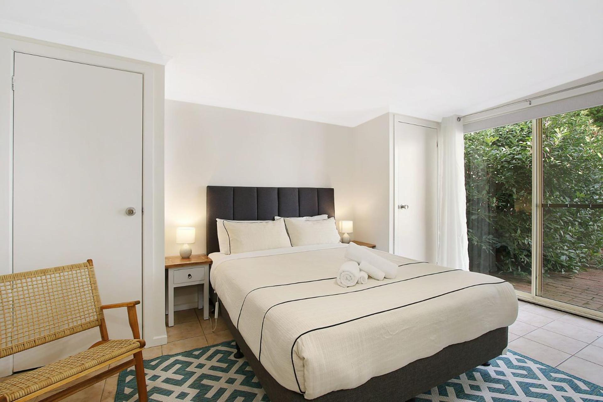 Four-Bedroom House photo 1