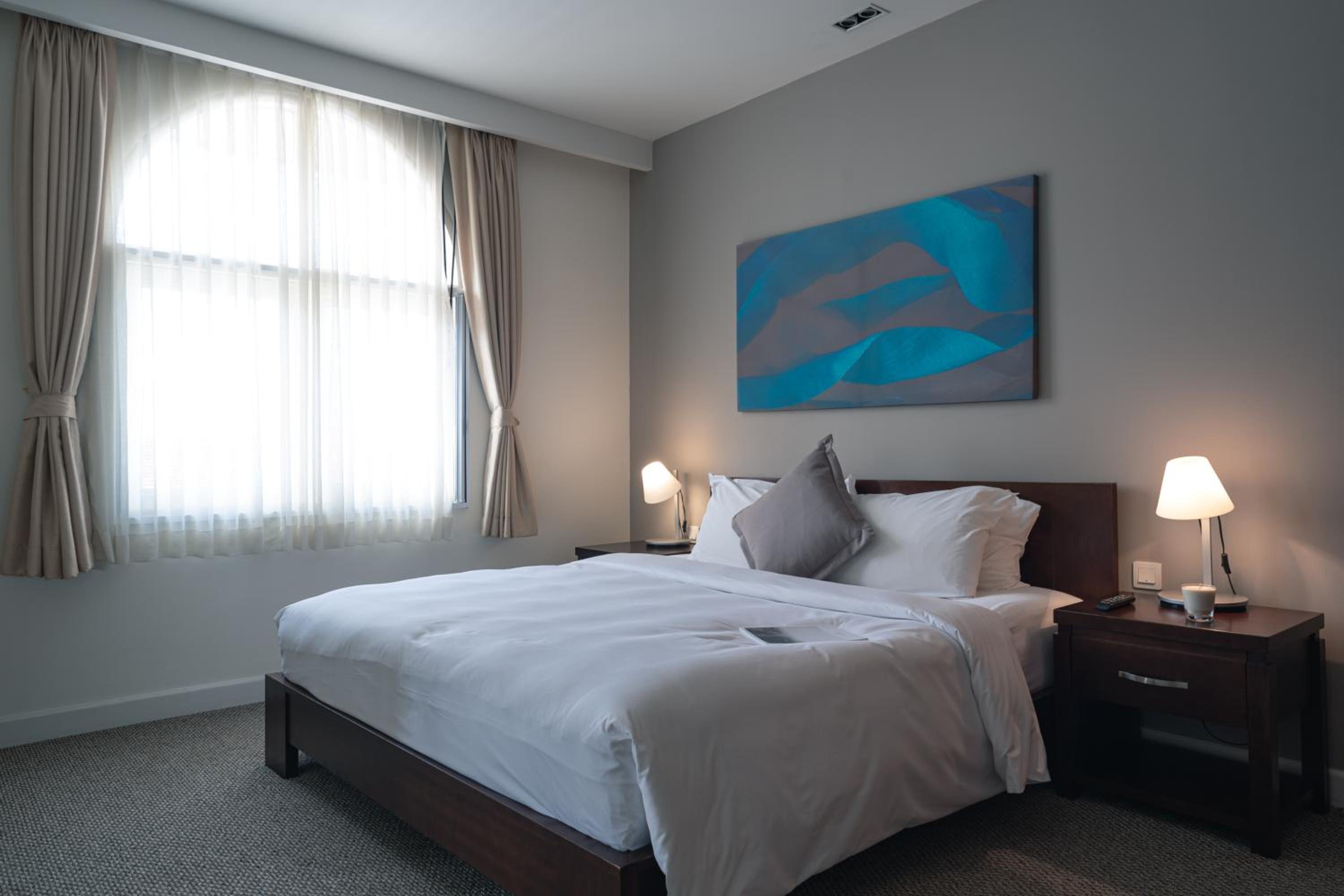 Deluxe 1-Bedroom Suite - Photo 1