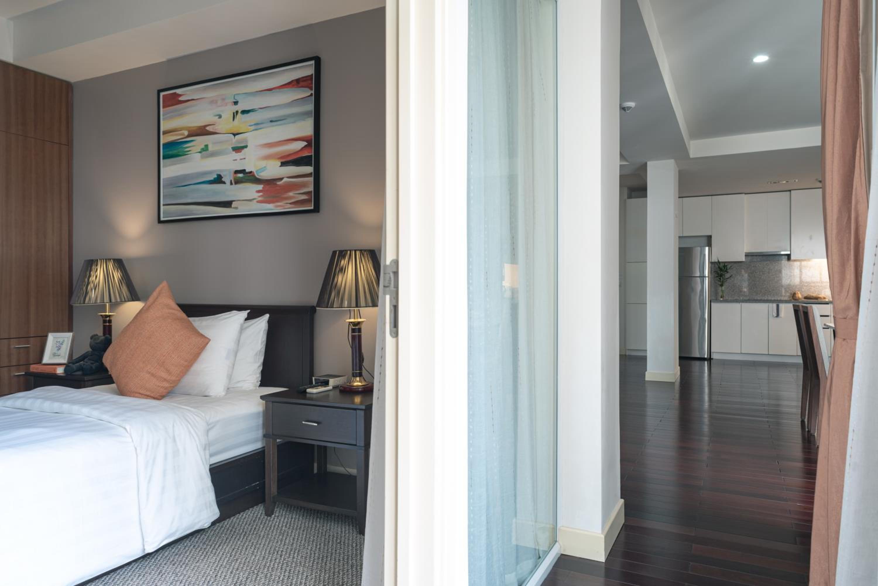 Executive 3-Bedroom Family Suite - Photo 8