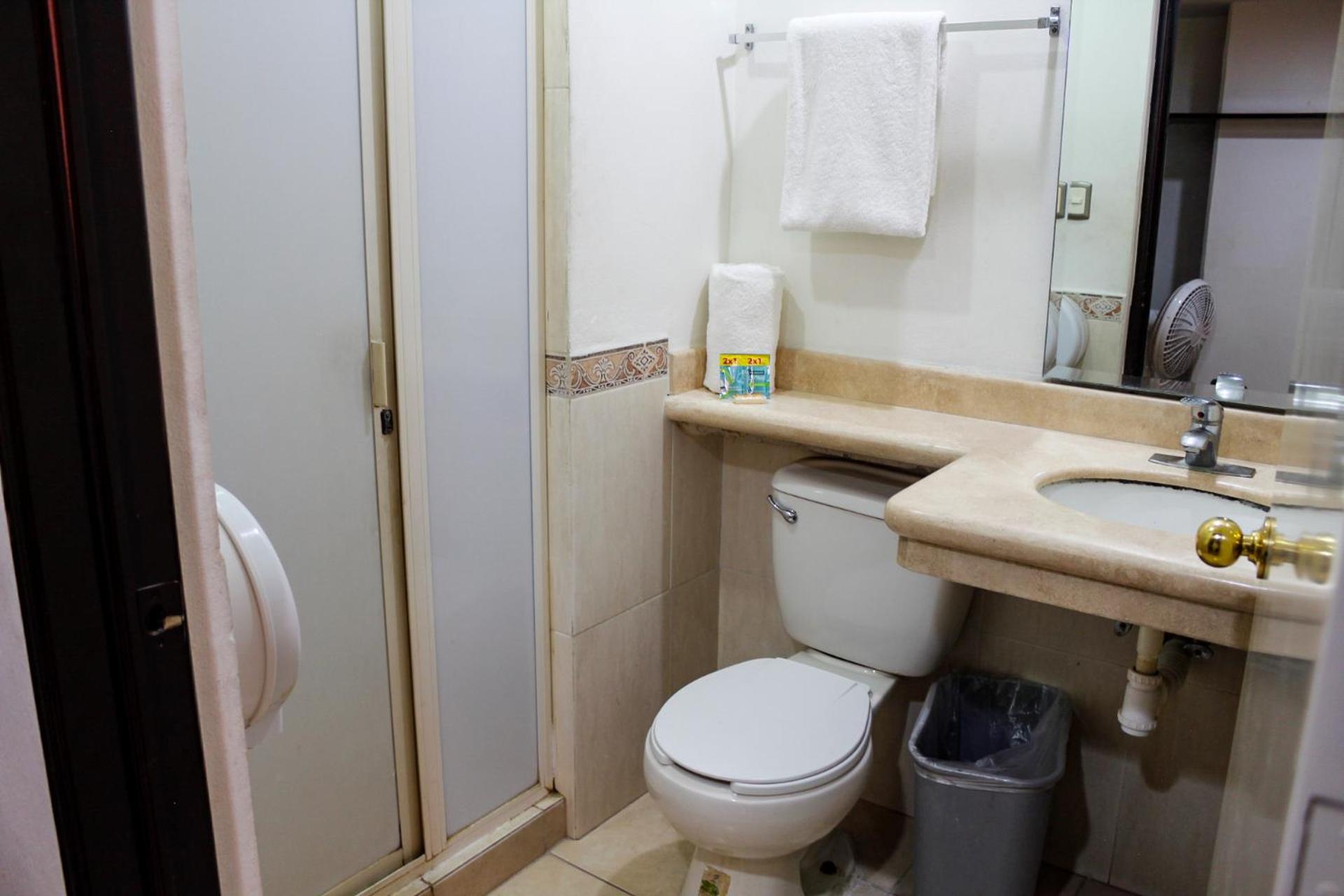 Single Room photo 2