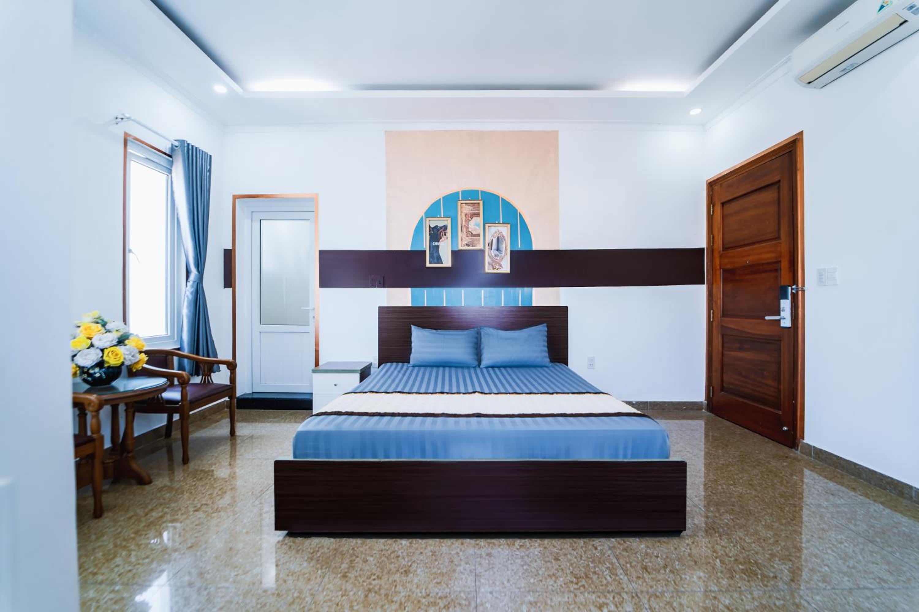 Deluxe Double Room - Photo 8