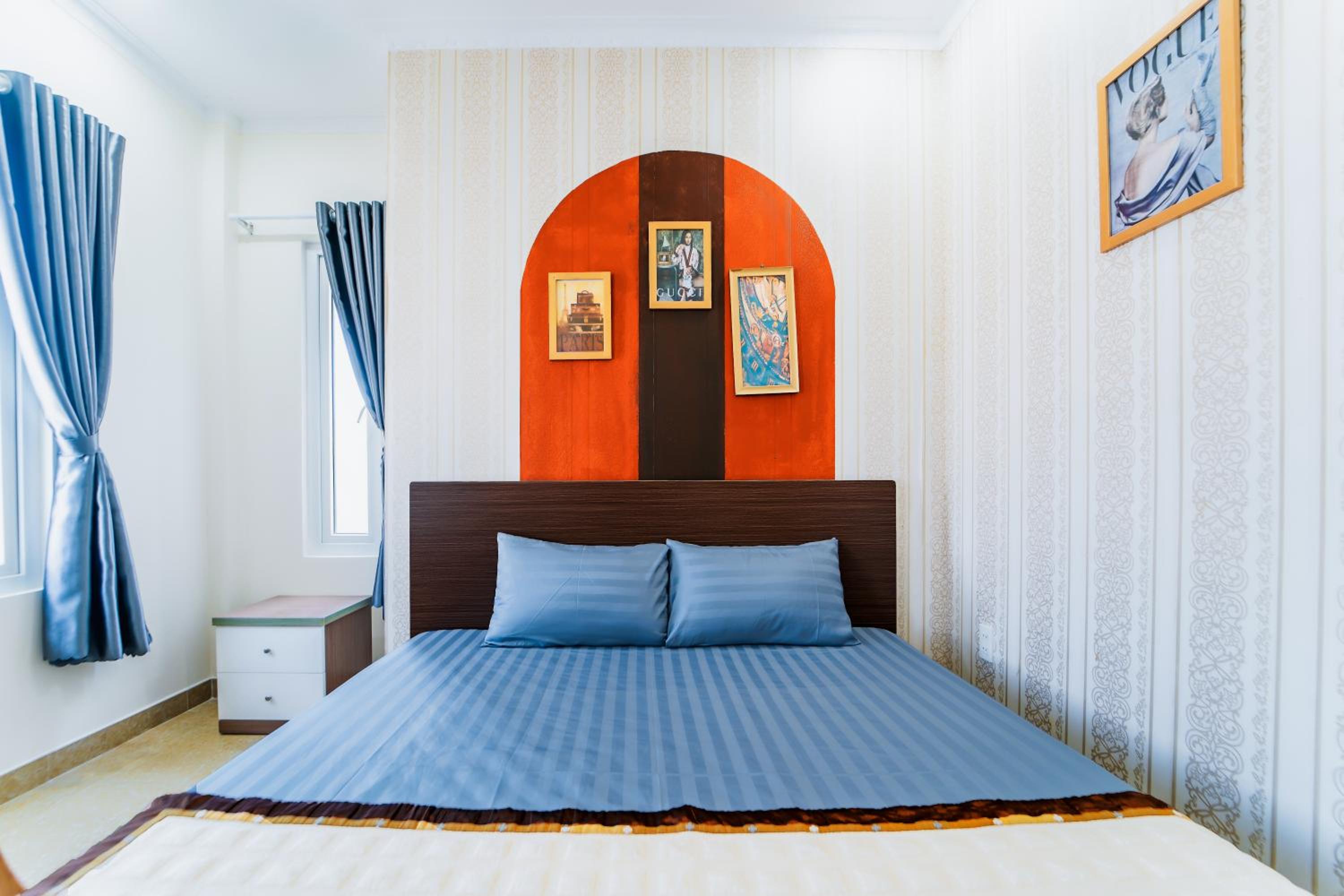 Deluxe Double Room - Photo 11
