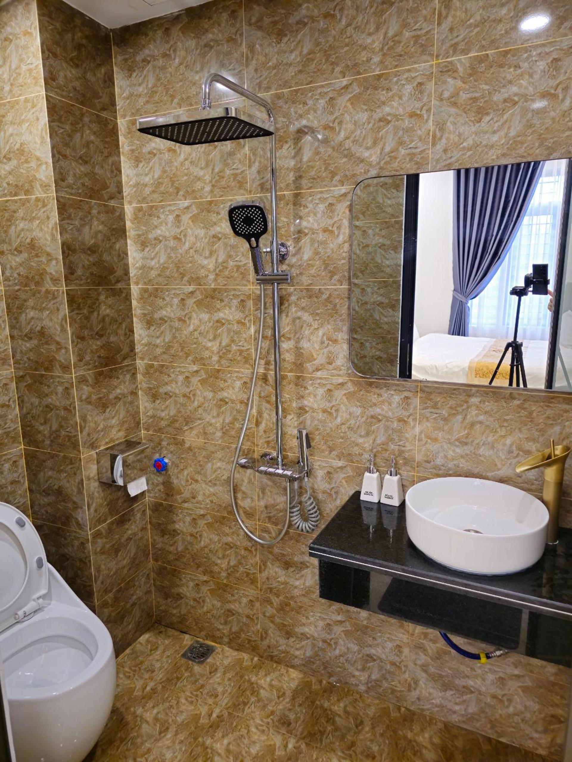 Superior King Room photo 2