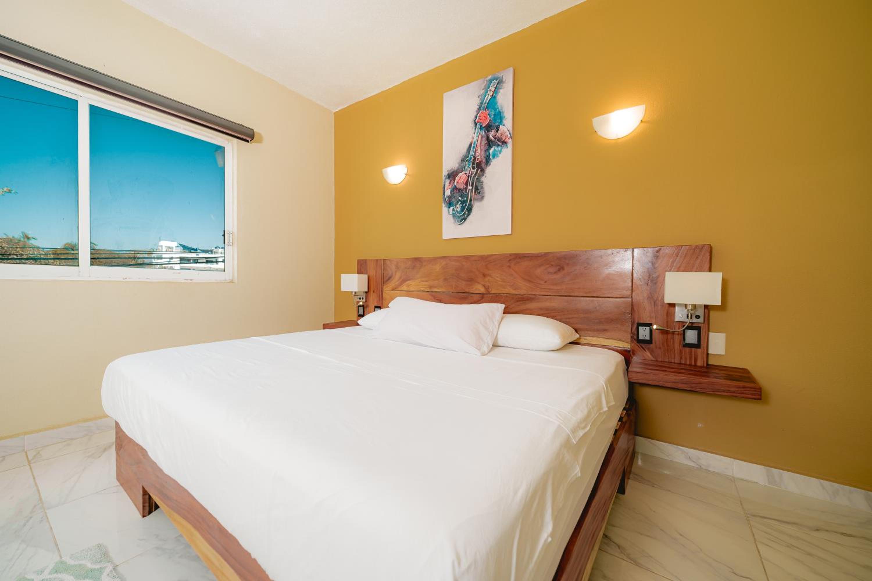 Superior King Room