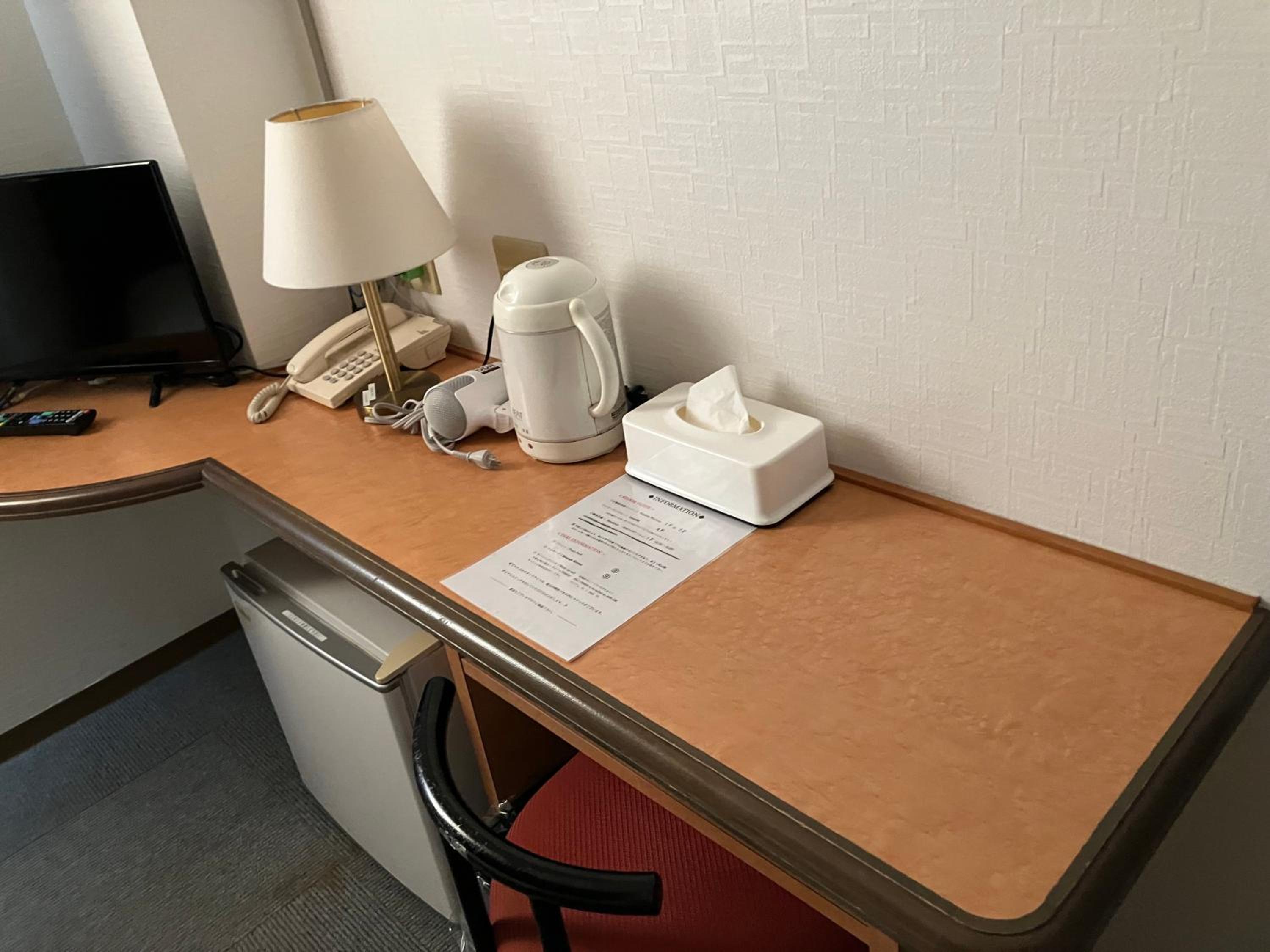 Double Room with Small Double Bed - Non-Smoking photo 2