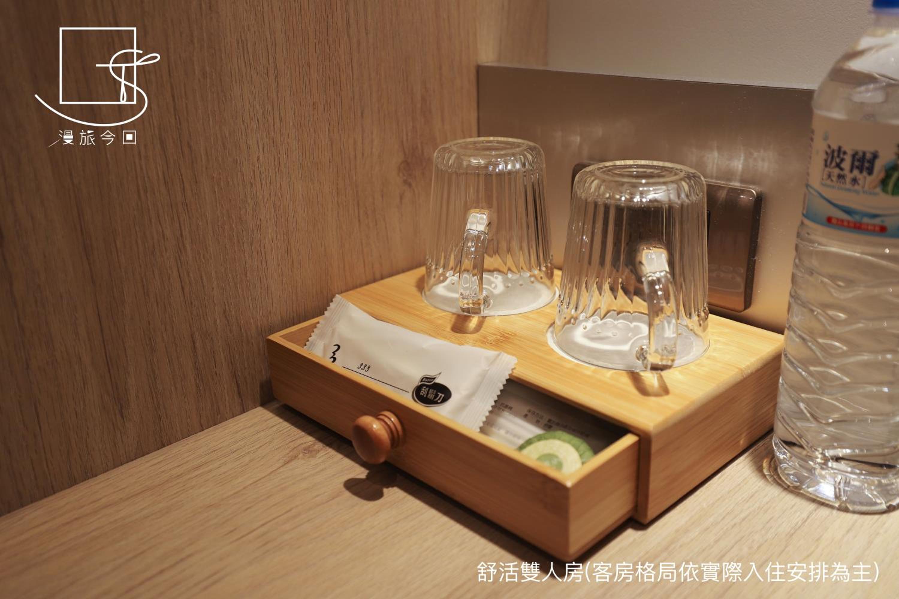 Economy Double Room - Photo 6