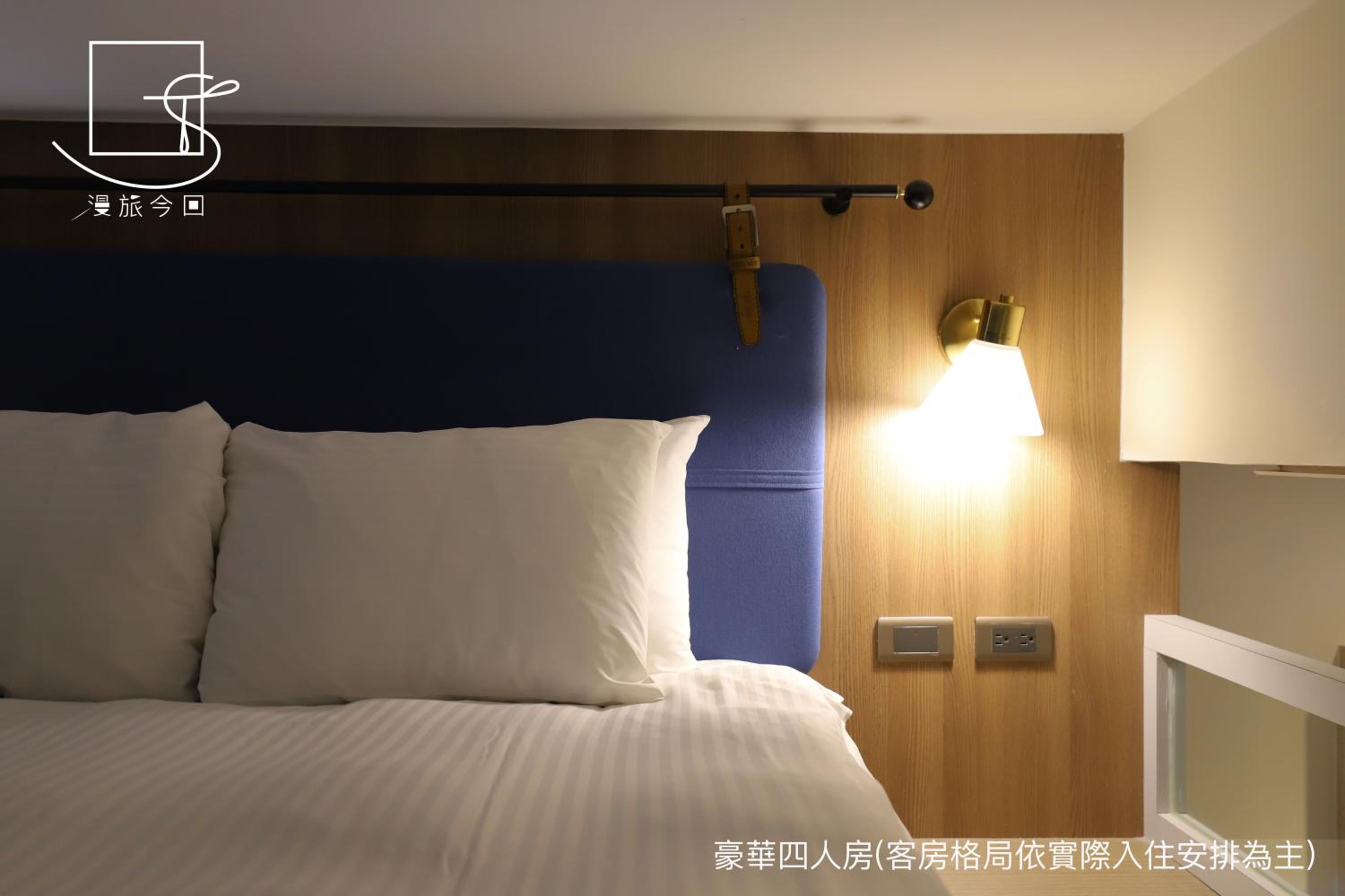 Deluxe Quadruple Room - Photo 3