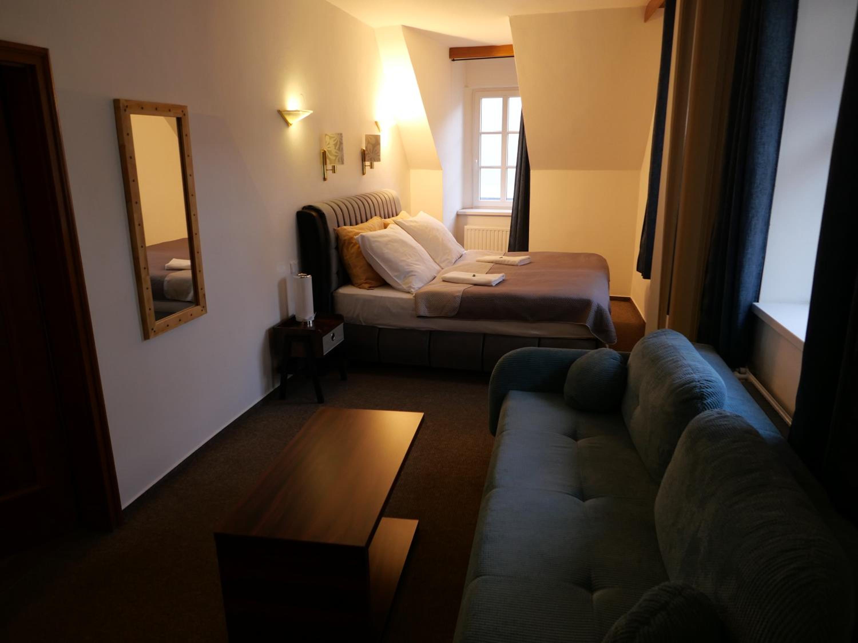 Deluxe Double Room - Photo 2