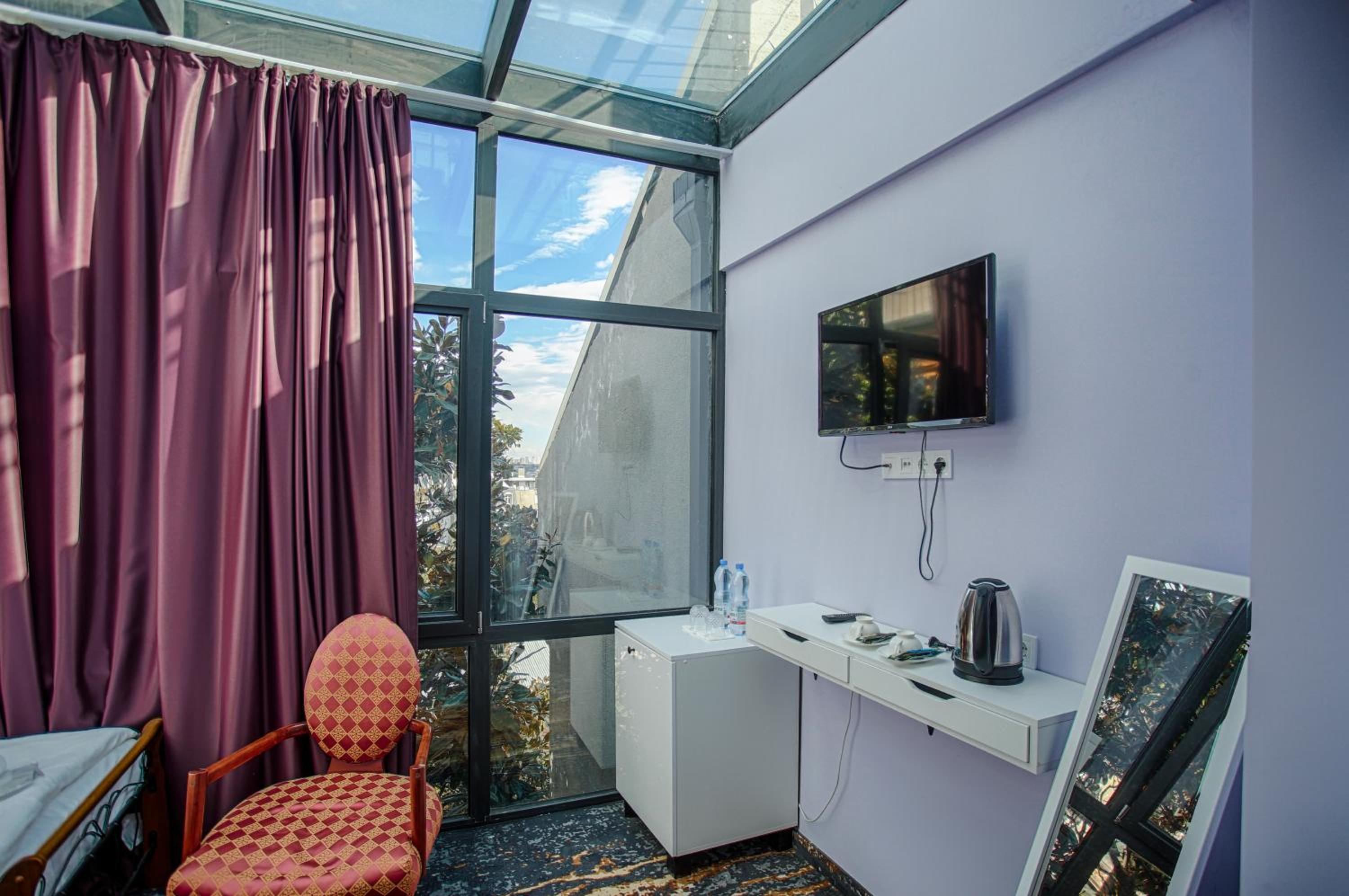 Standard Double or Twin Room - Photo 30