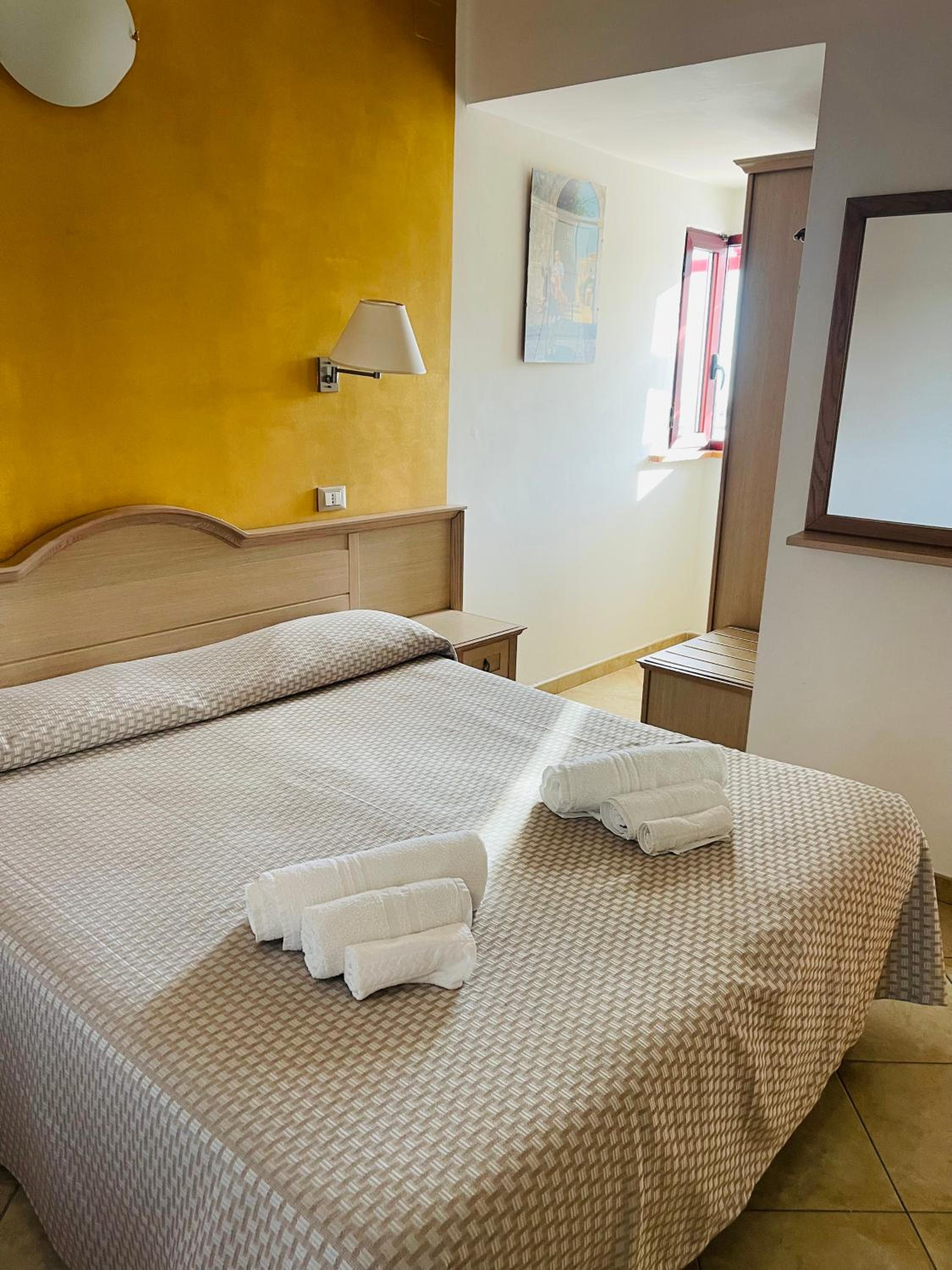Economy Double Room
