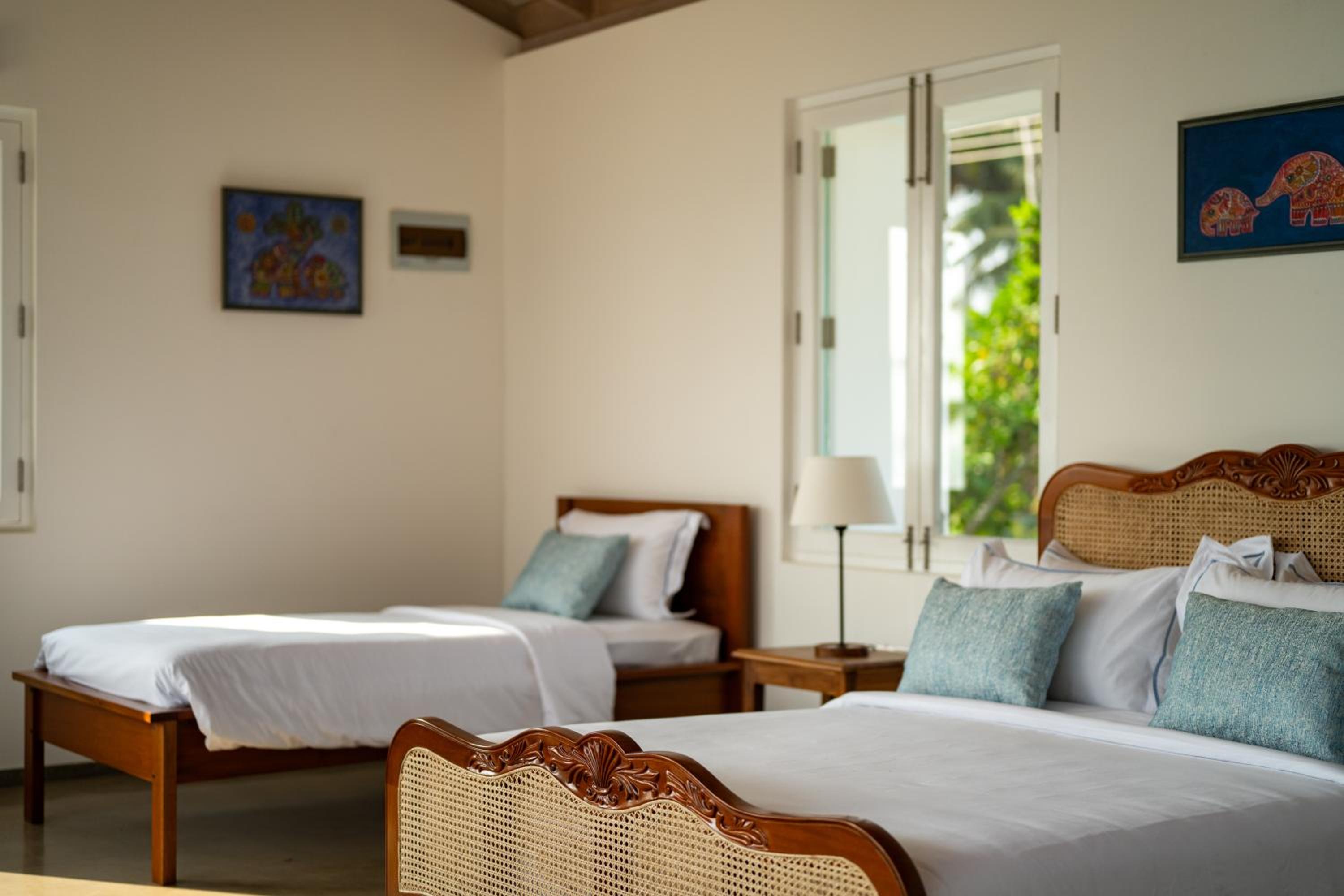 Family Room with Sea View photo 3