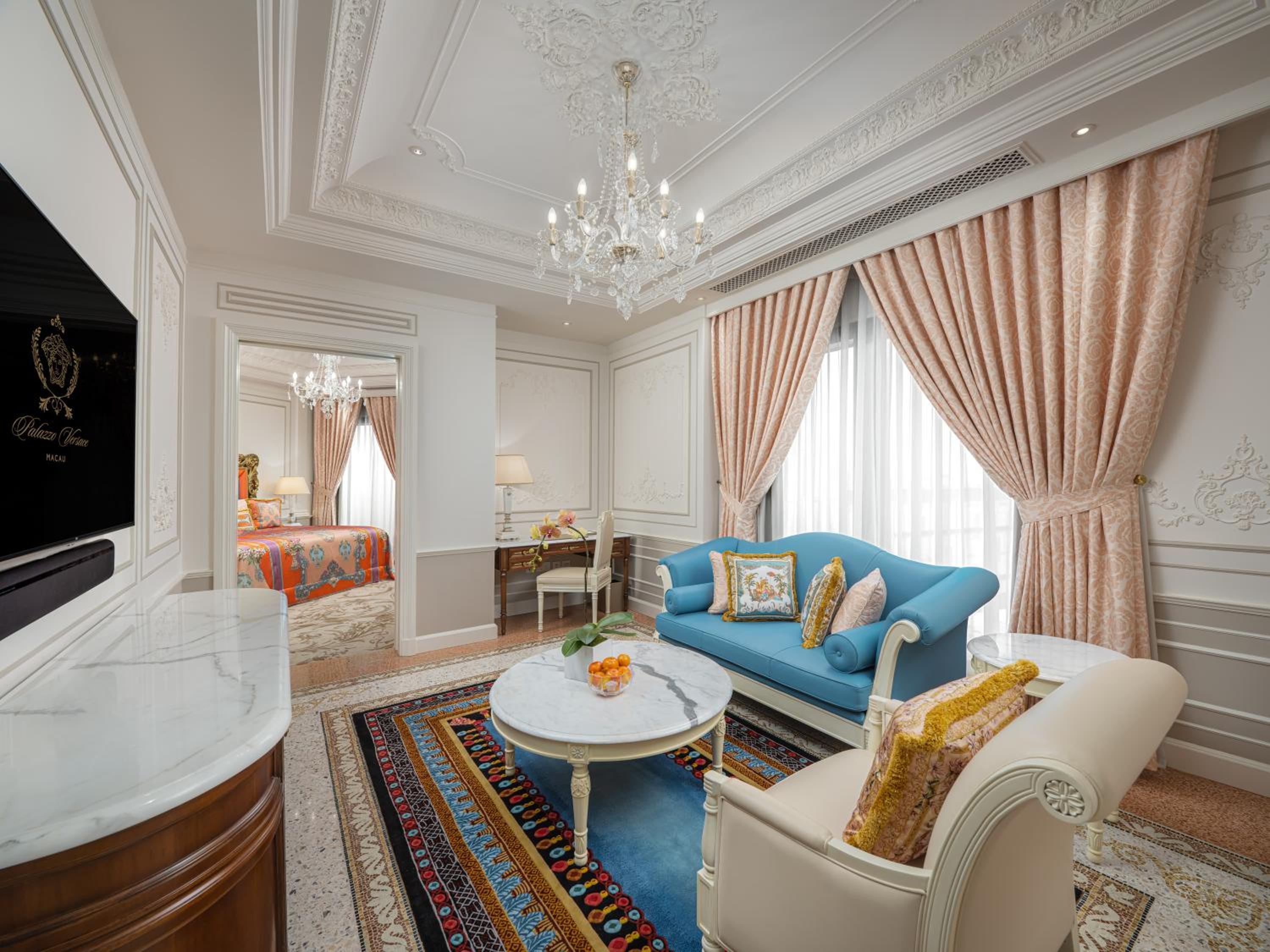 Grand Suite photo 2
