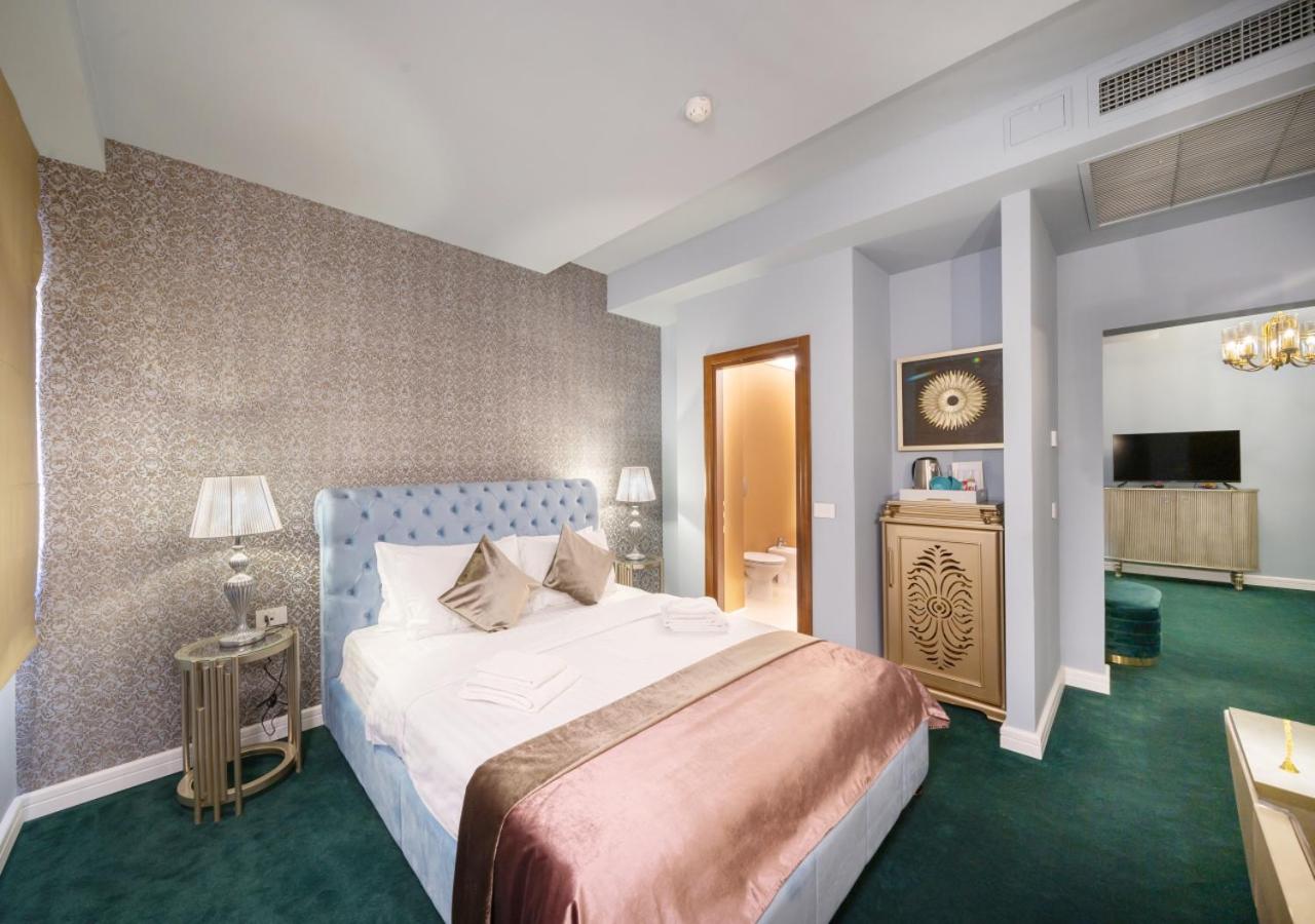 One-Bedroom Suite