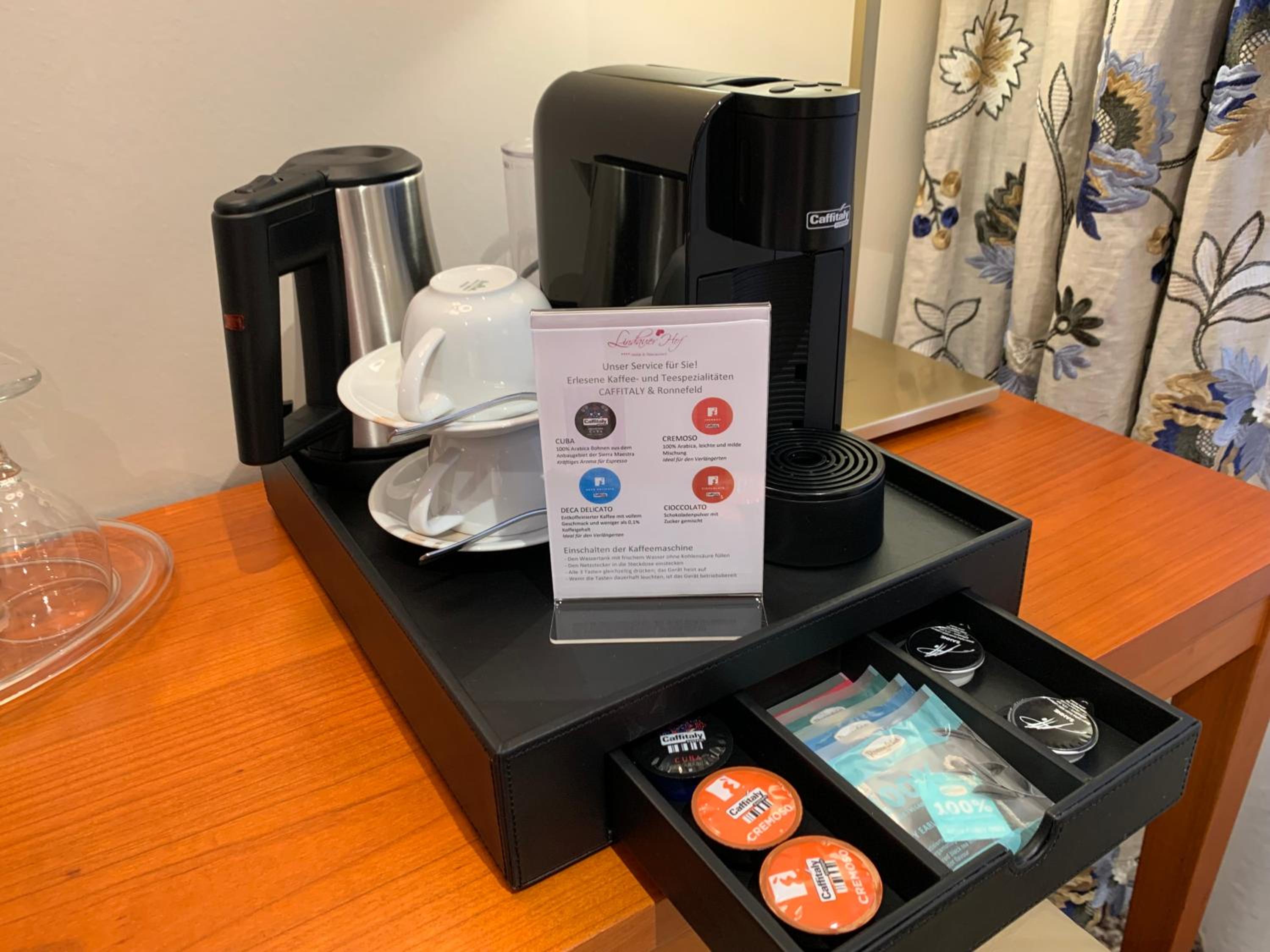 Junior Suite with Terrace and Lakeview - Photo 15