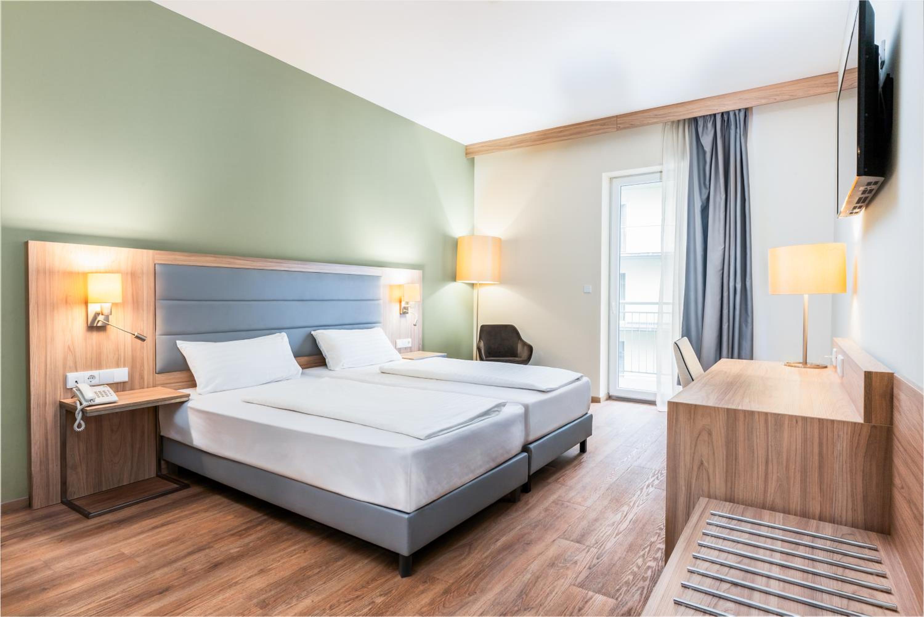 מלון אקאה ורדי בודפשט — Deluxe Double or Twin Room