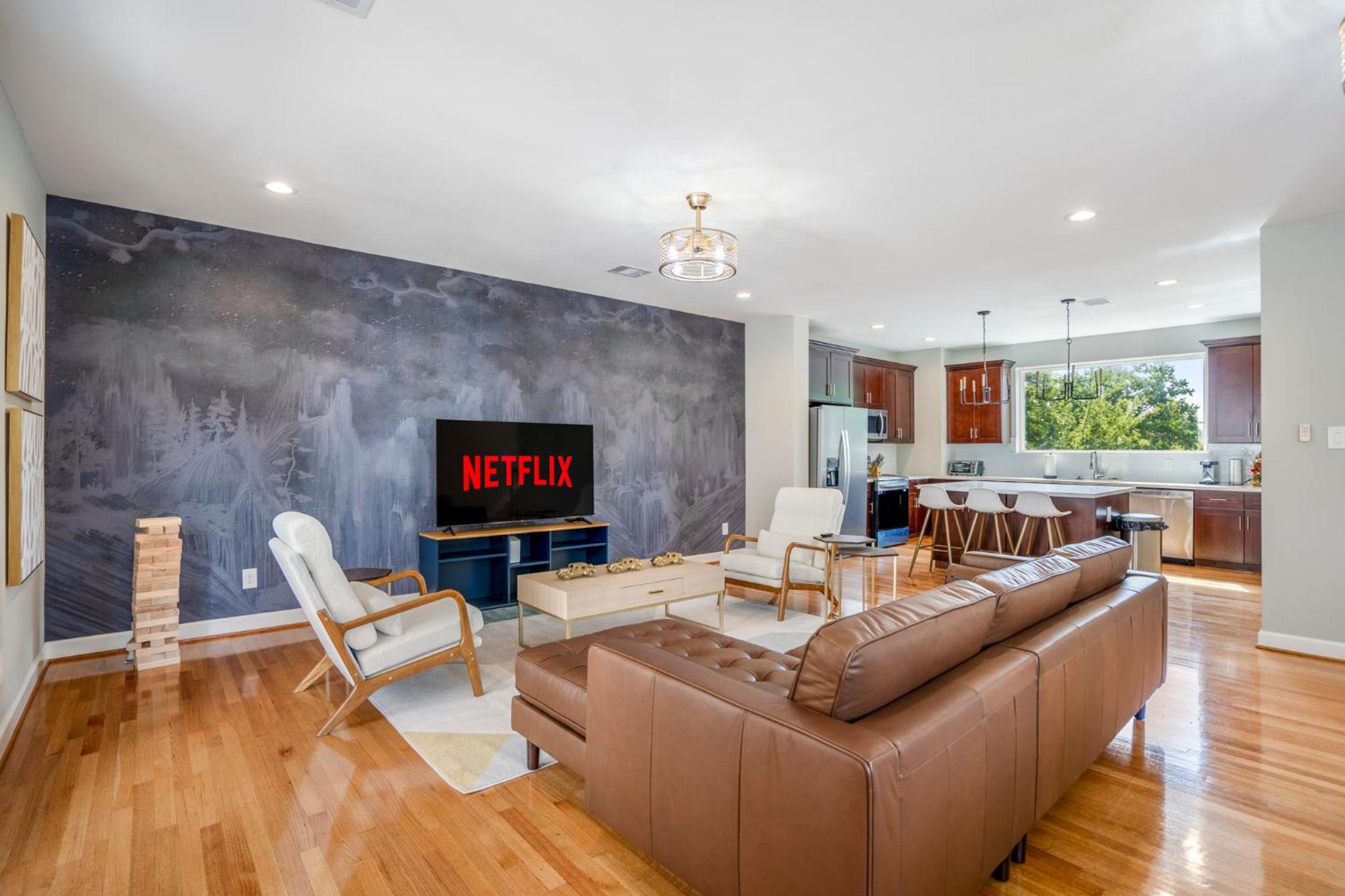 Three-Bedroom House - Photo 1