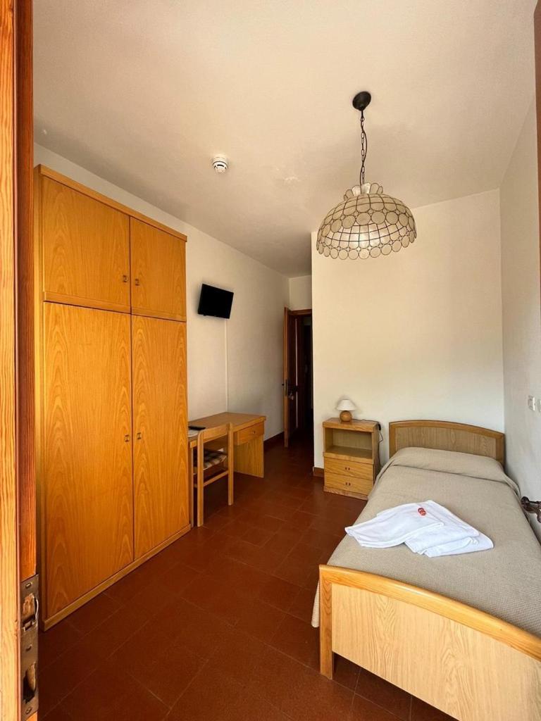 Economy Single Room