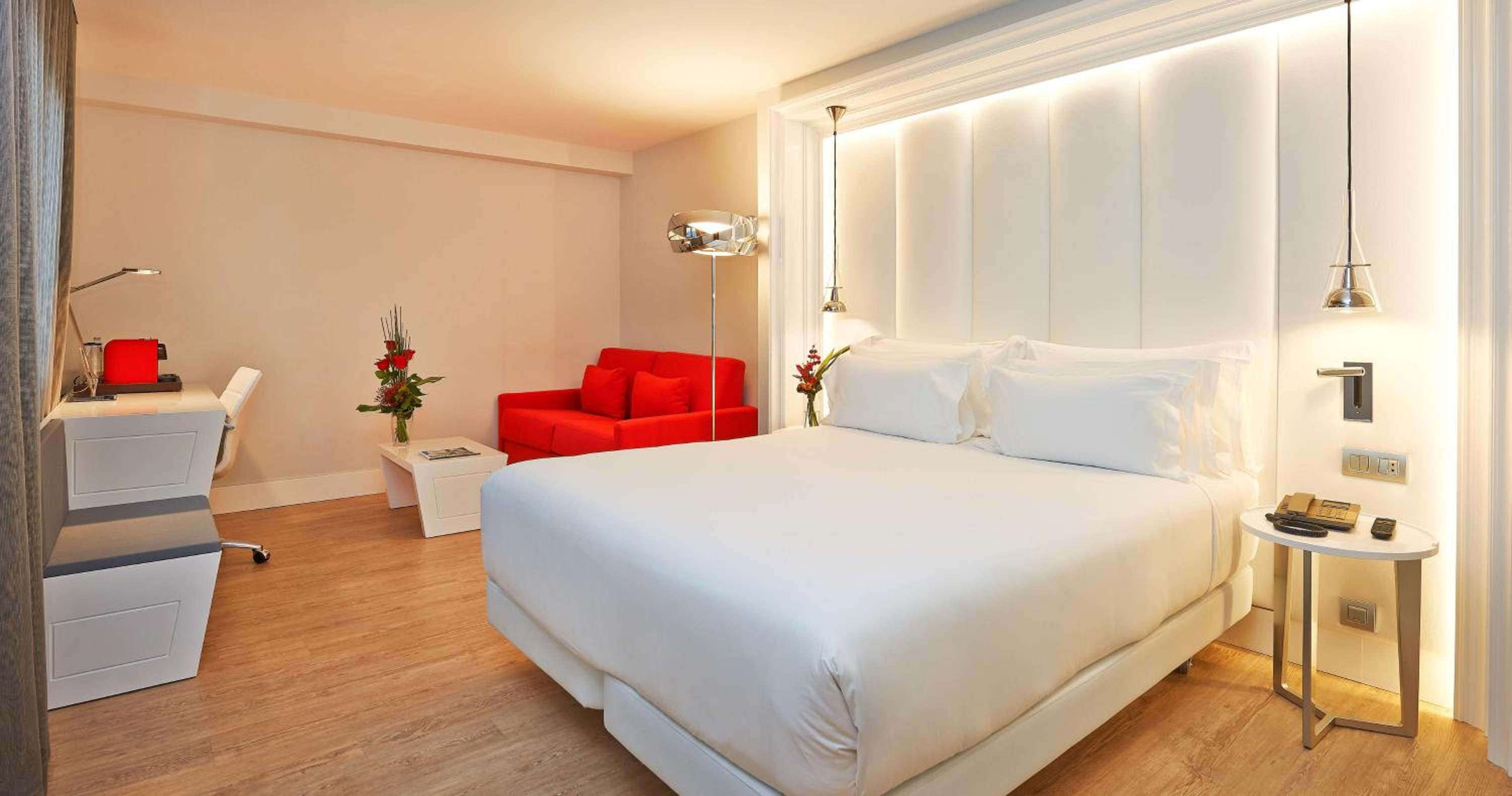 Premium Double or Twin Room XL
