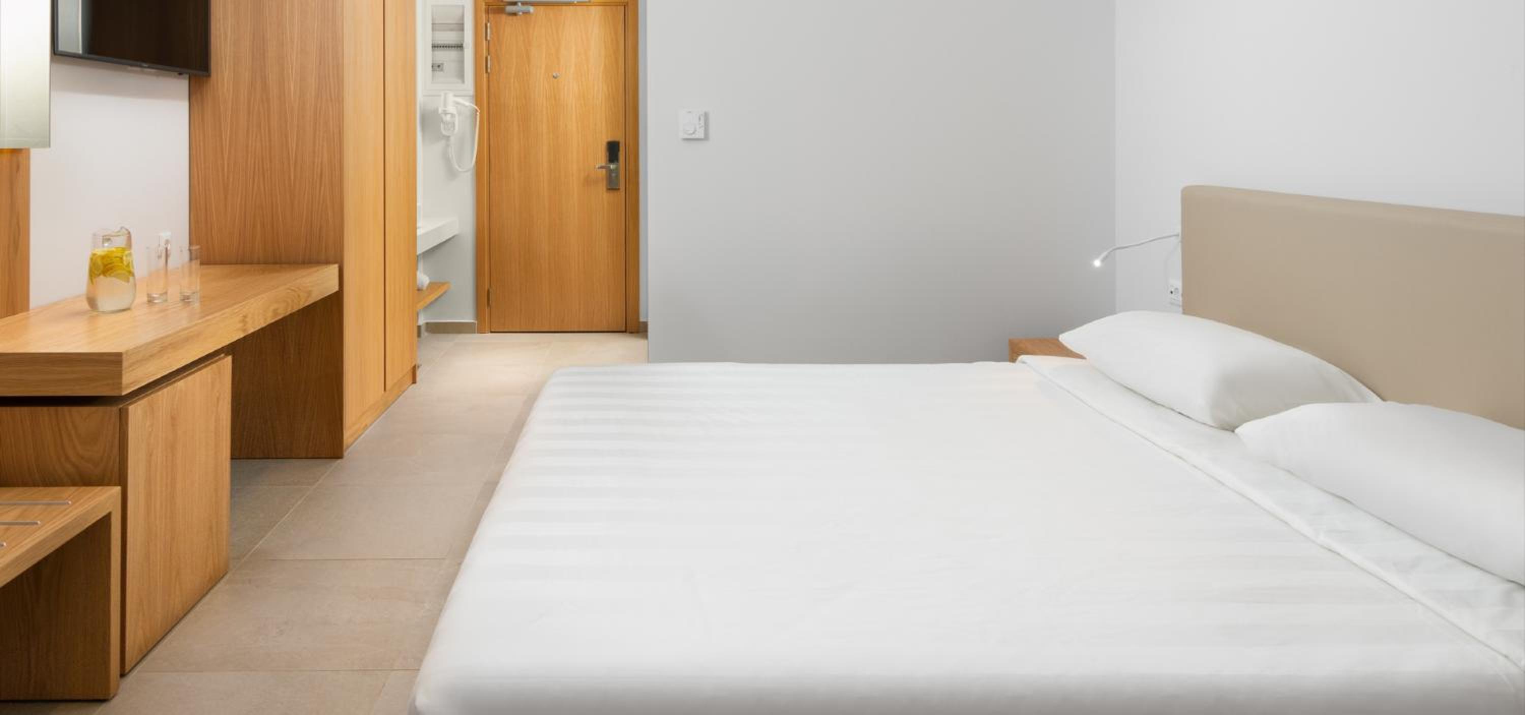 Deluxe Double Room with Inland View  - Photo 4