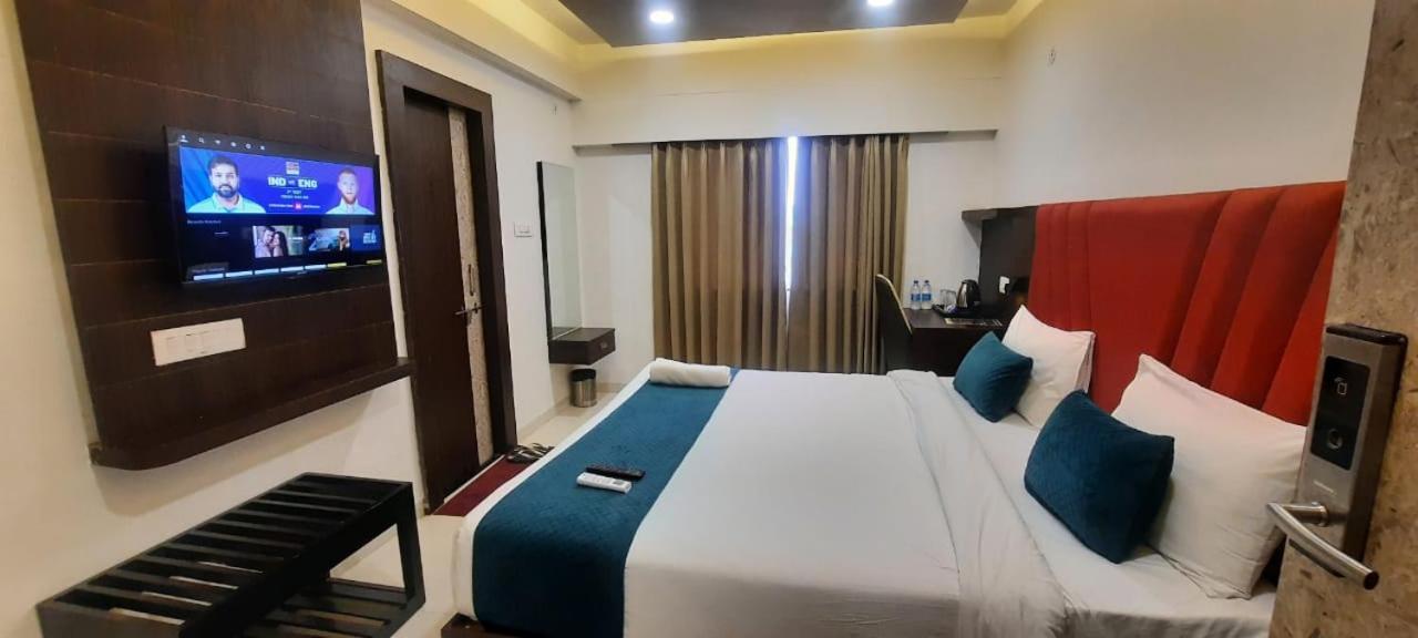 Super Deluxe Room - Photo 1