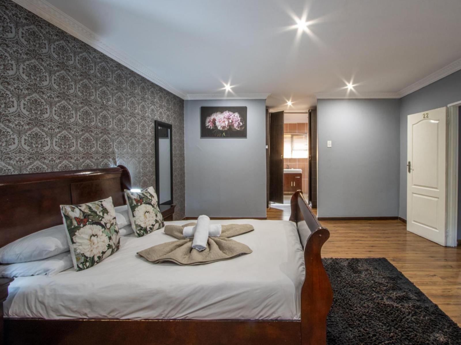 Executive Queen Room photo 3