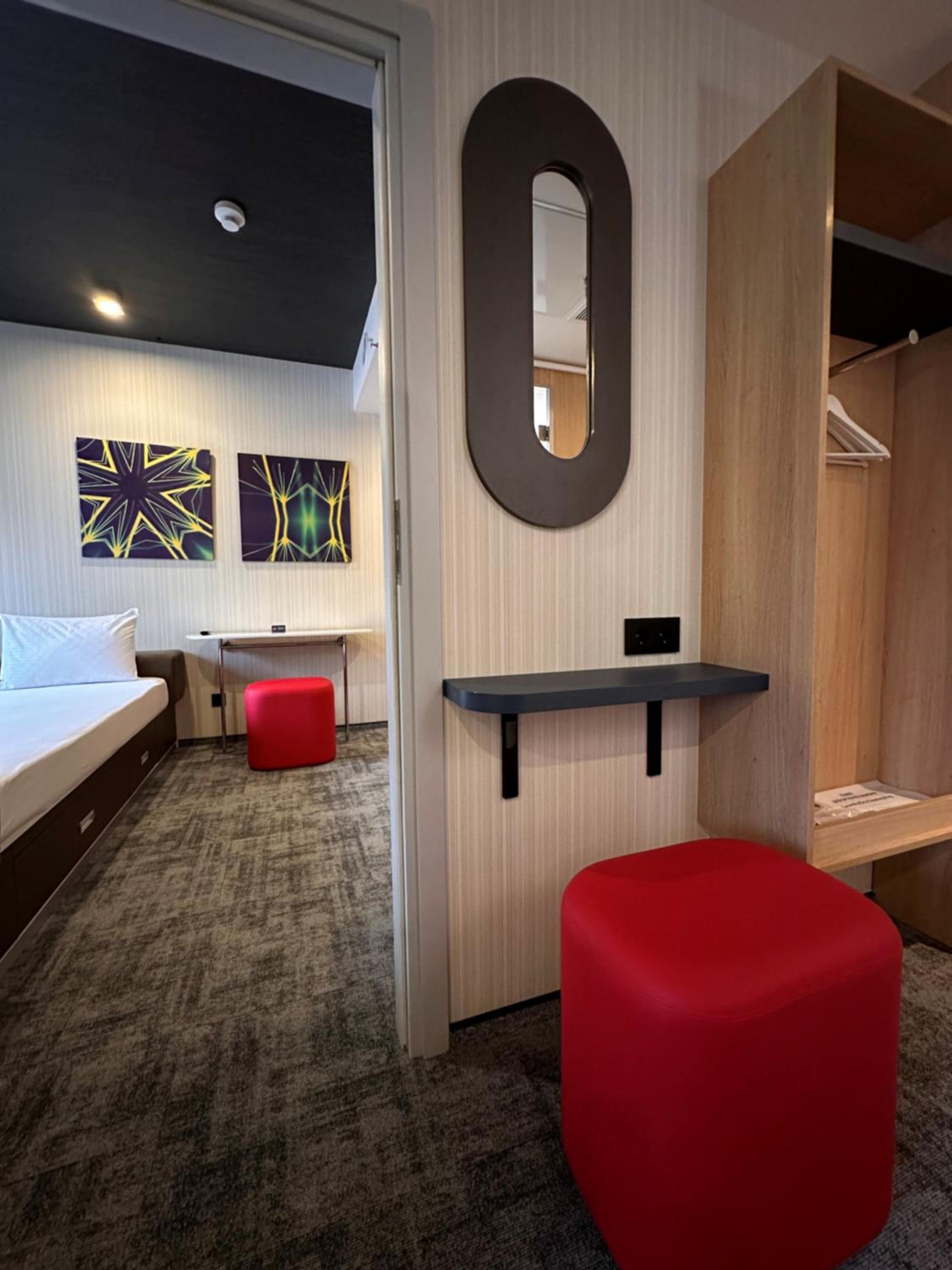 Deluxe Double Room with Shower photo 2