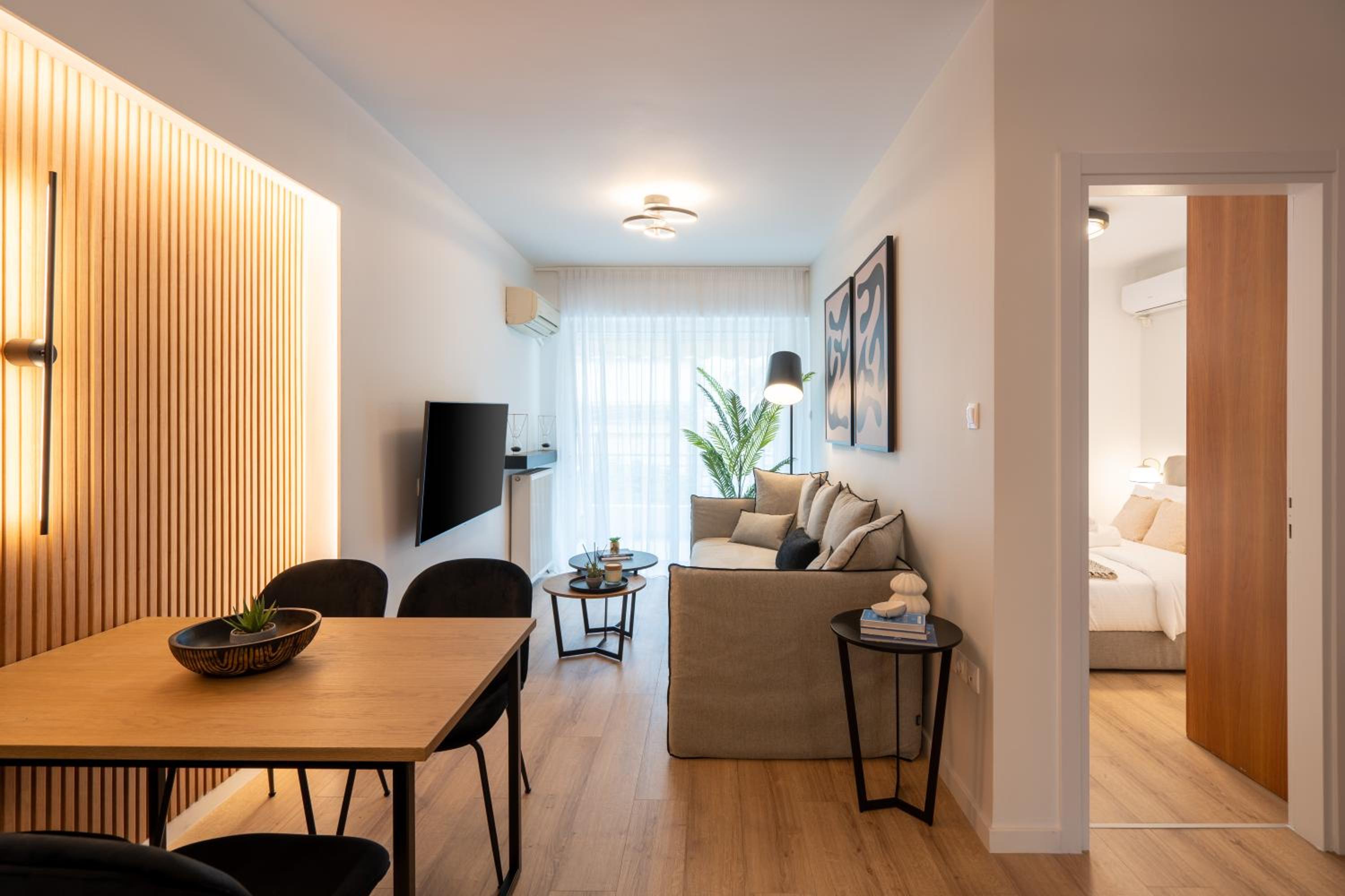 One-Bedroom Apartment