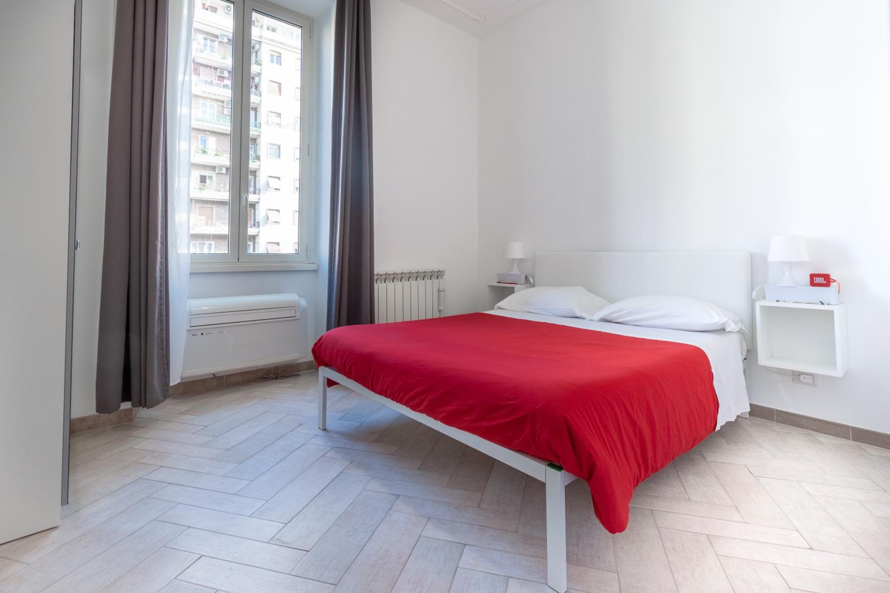 Double Room with Private External Bathroom photo 1