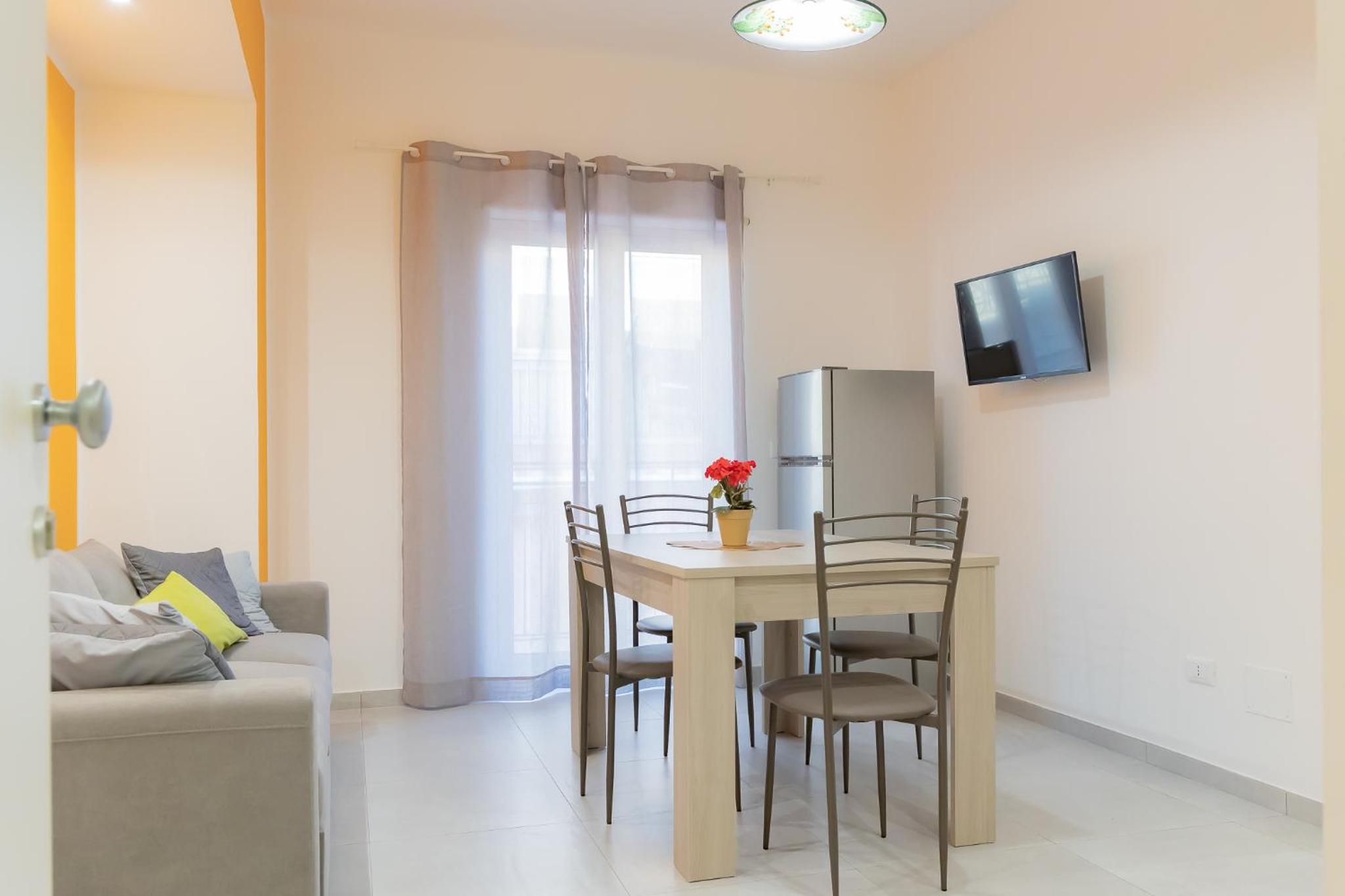 Apartment with Balcony photo 3