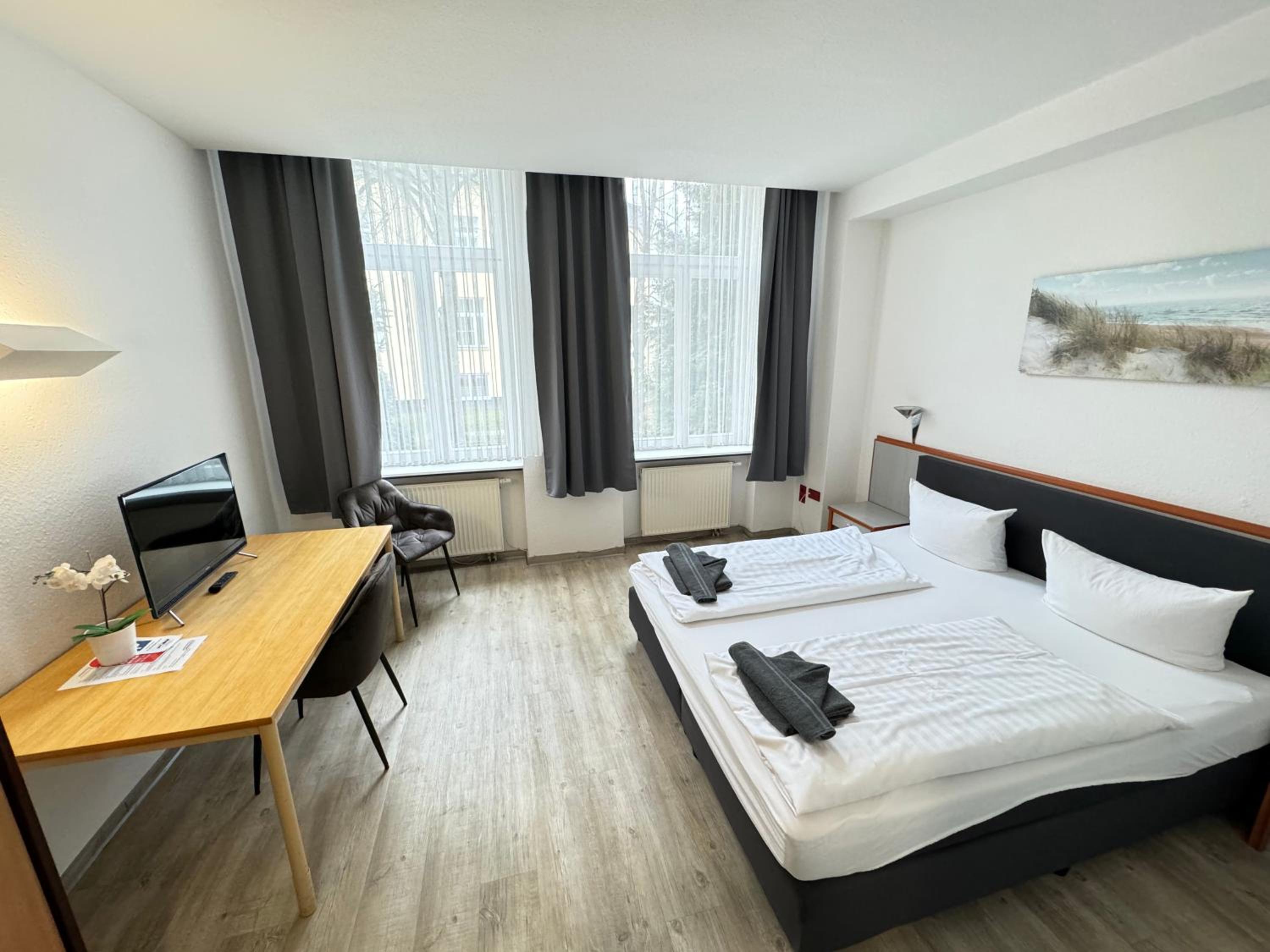 Double Room - 06 - Photo 1