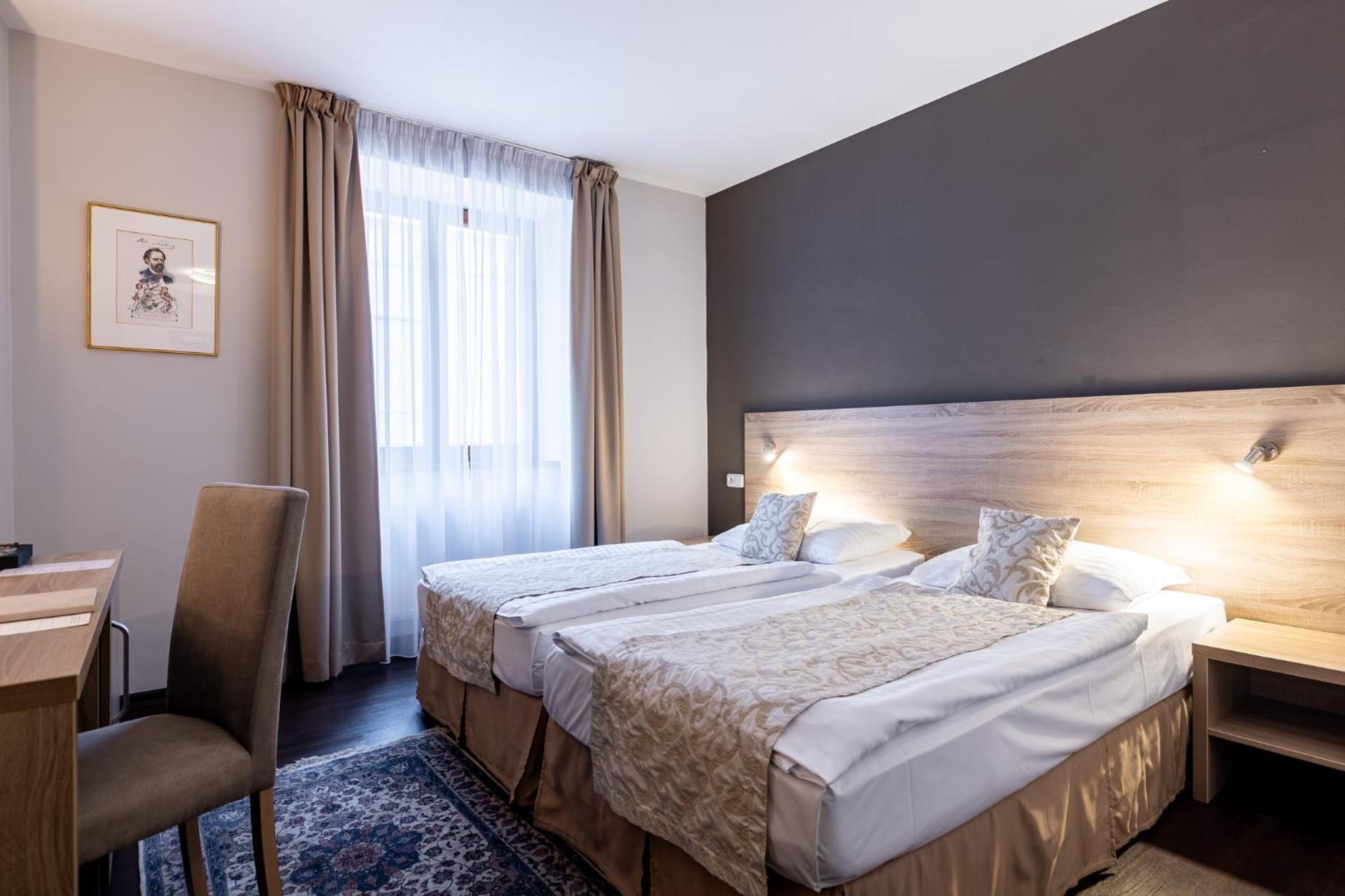 Superior Twin Room - Photo 34