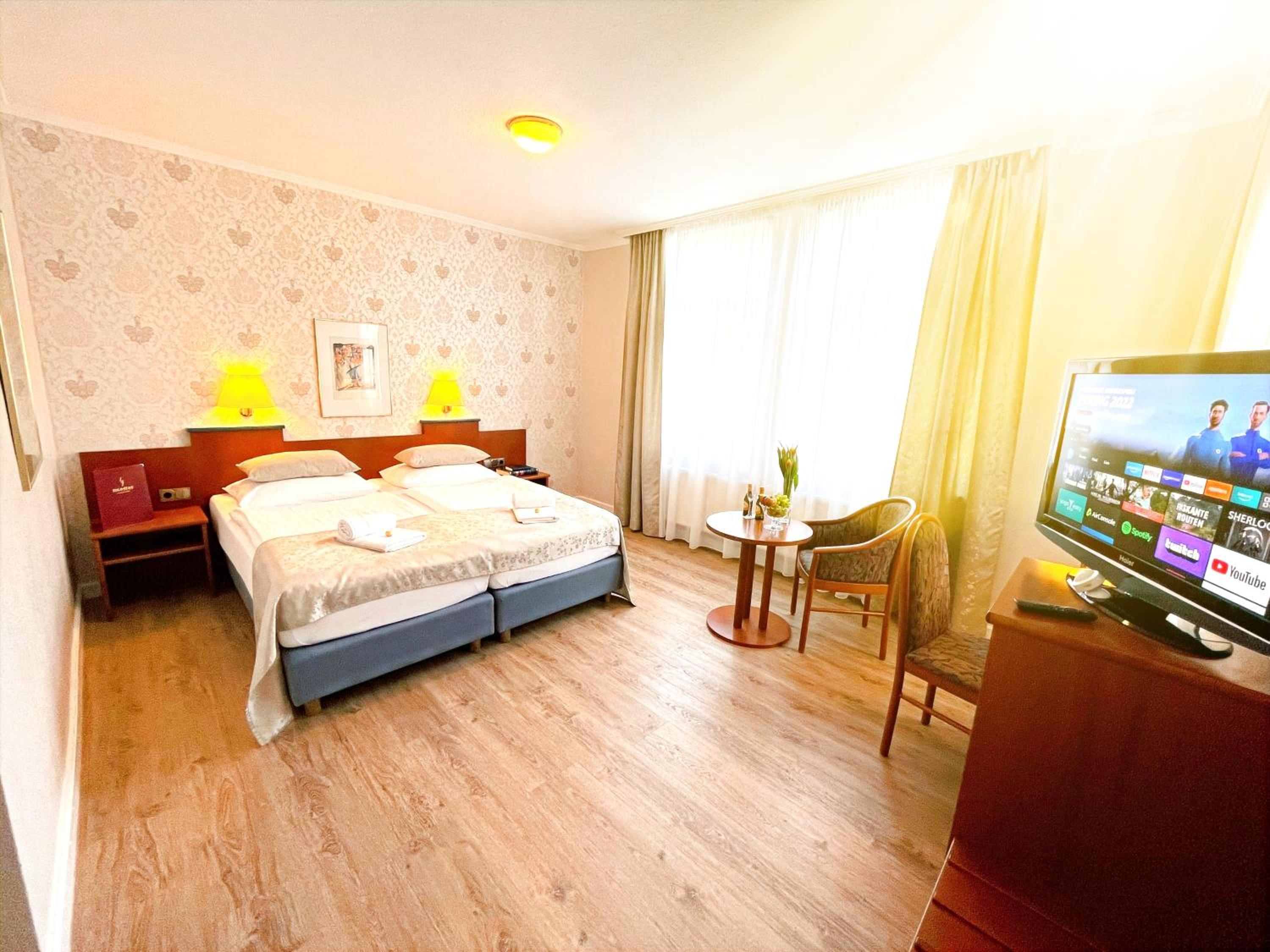 Triple Room - Photo 1