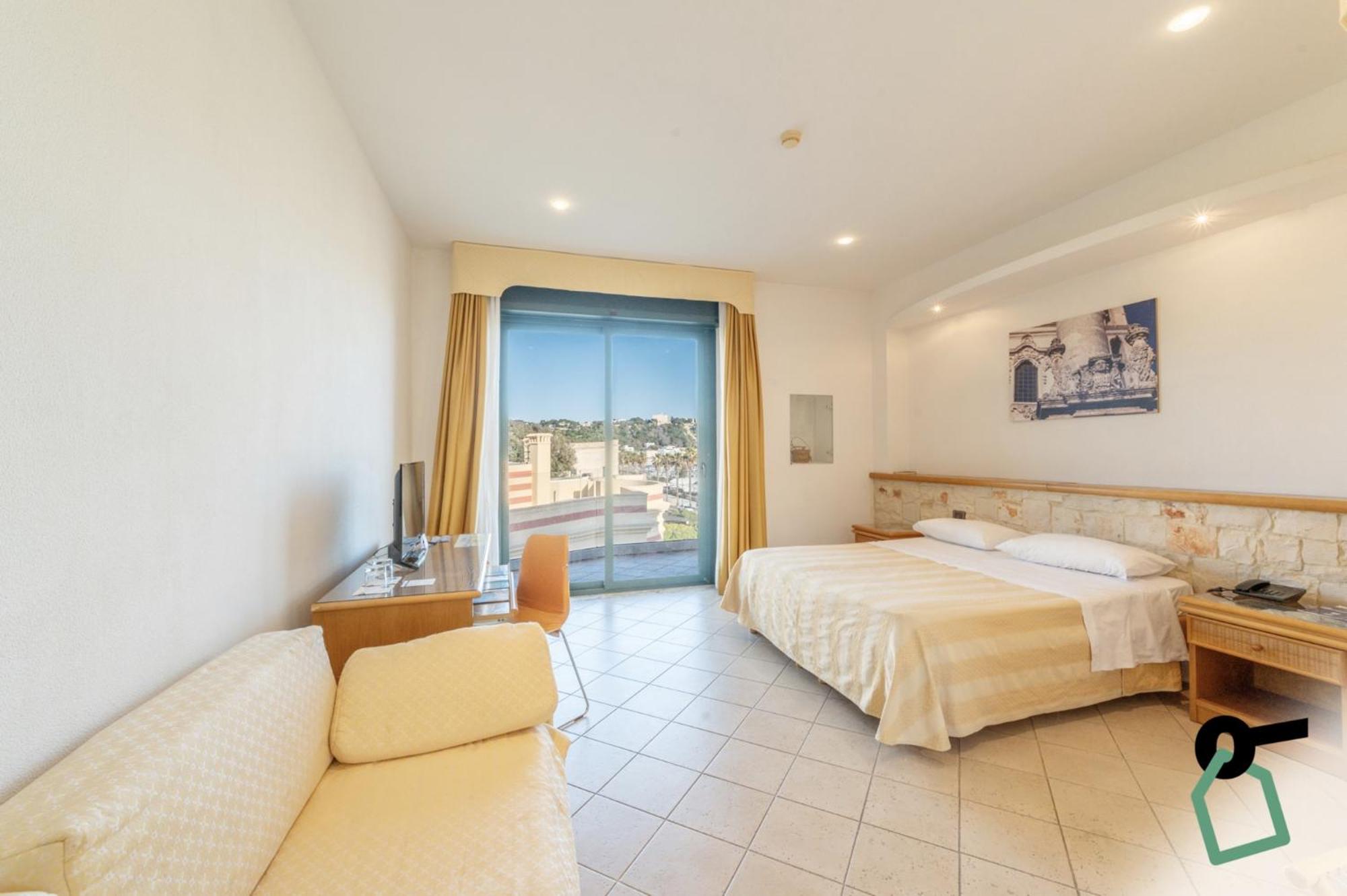 Comfort Quadruple Room