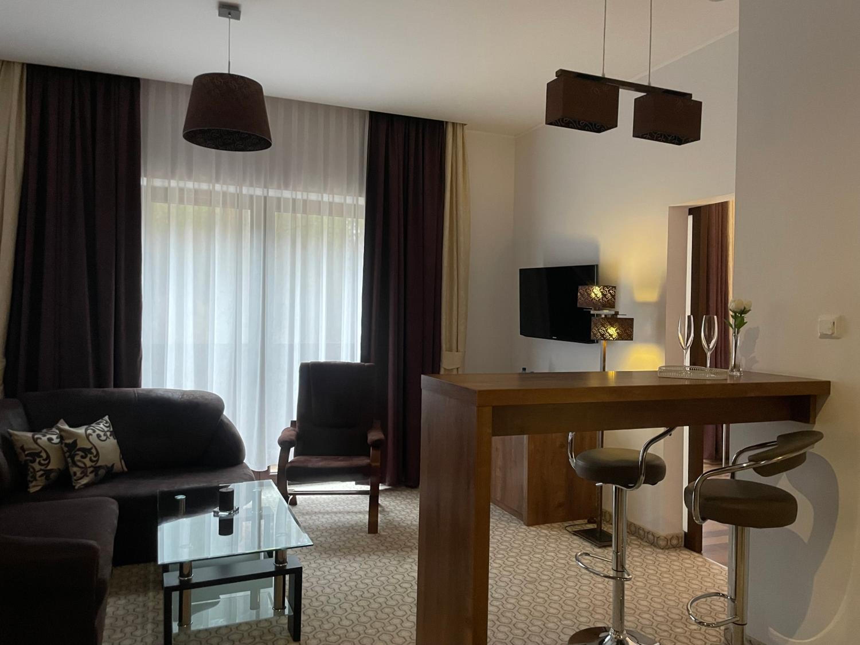 One-Bedroom Apartment with Spa Bath